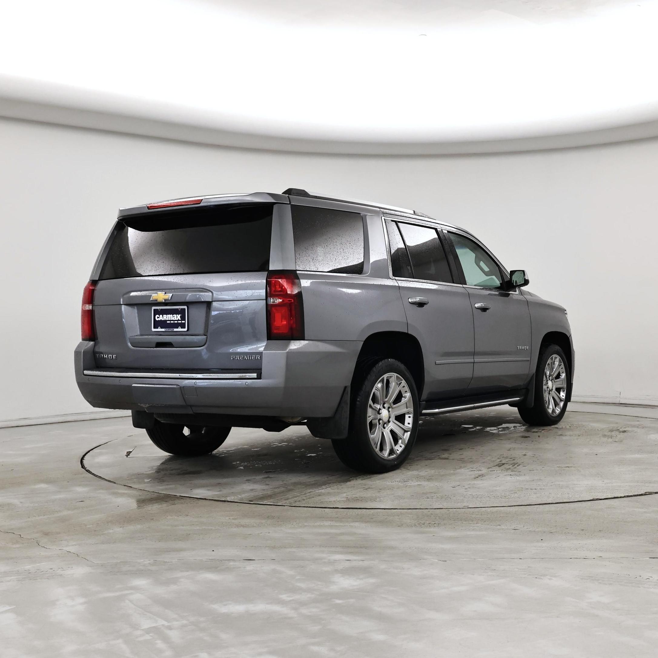 Thumbnail: 2019 Chevrolet Tahoe - 8