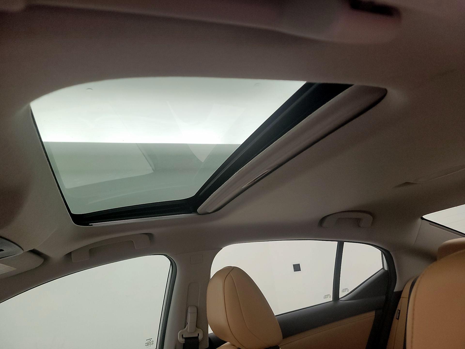 Thumbnail: 2020 Nissan Sentra - 19