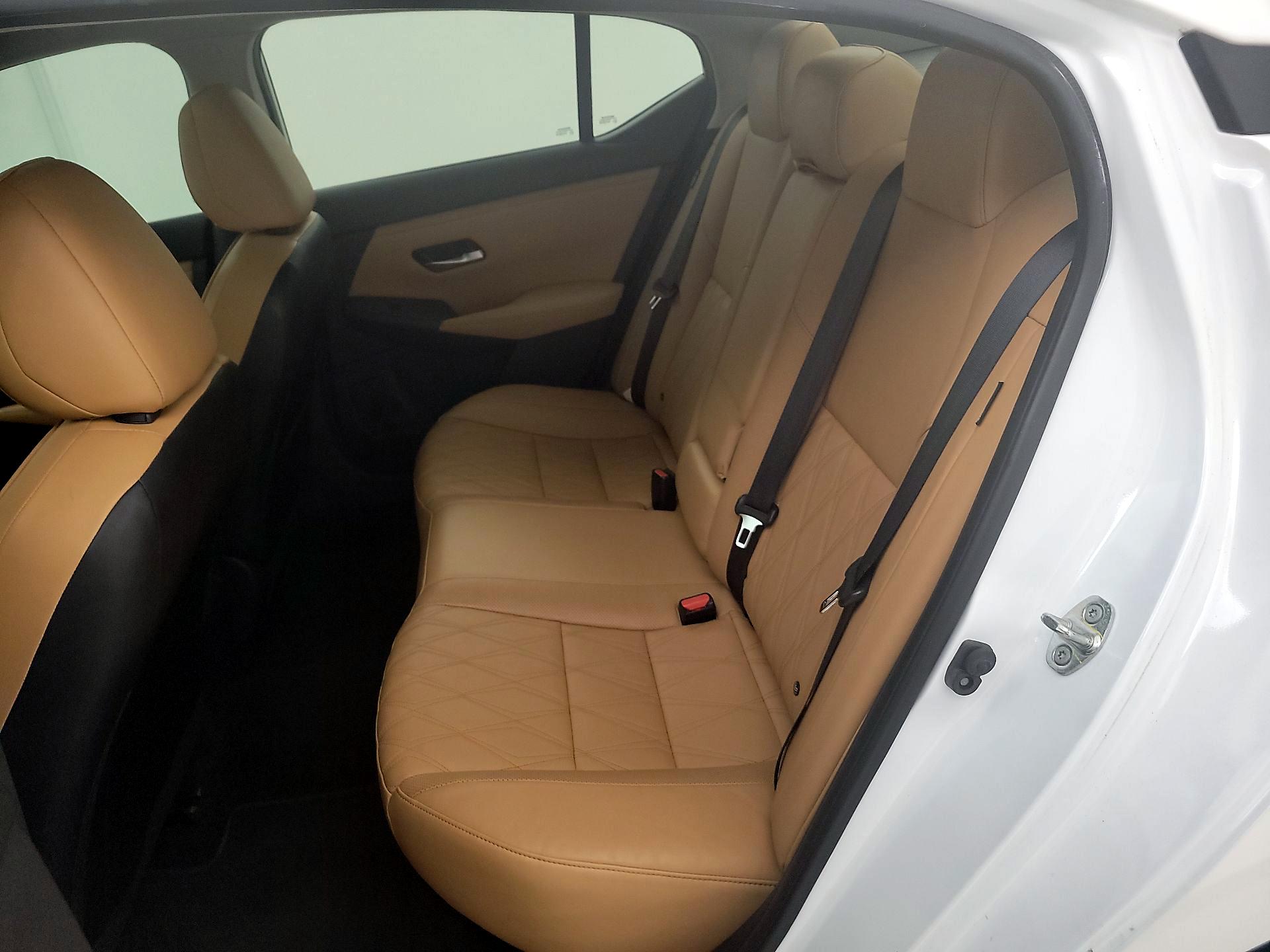 Thumbnail: 2020 Nissan Sentra - 20