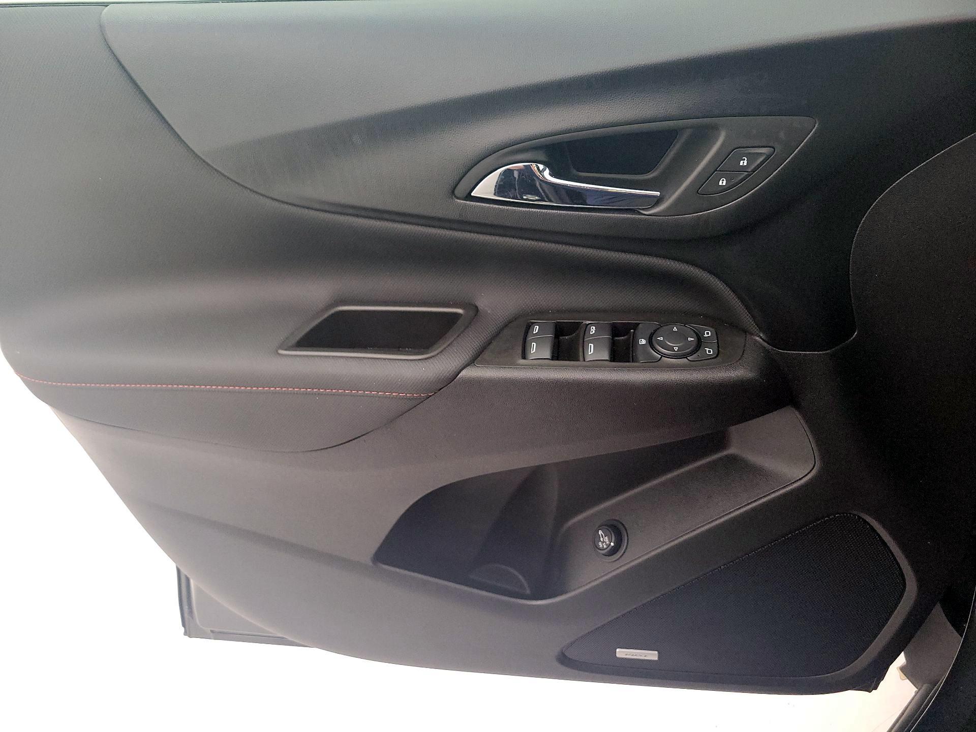 Thumbnail: 2023 Chevrolet Equinox - 12