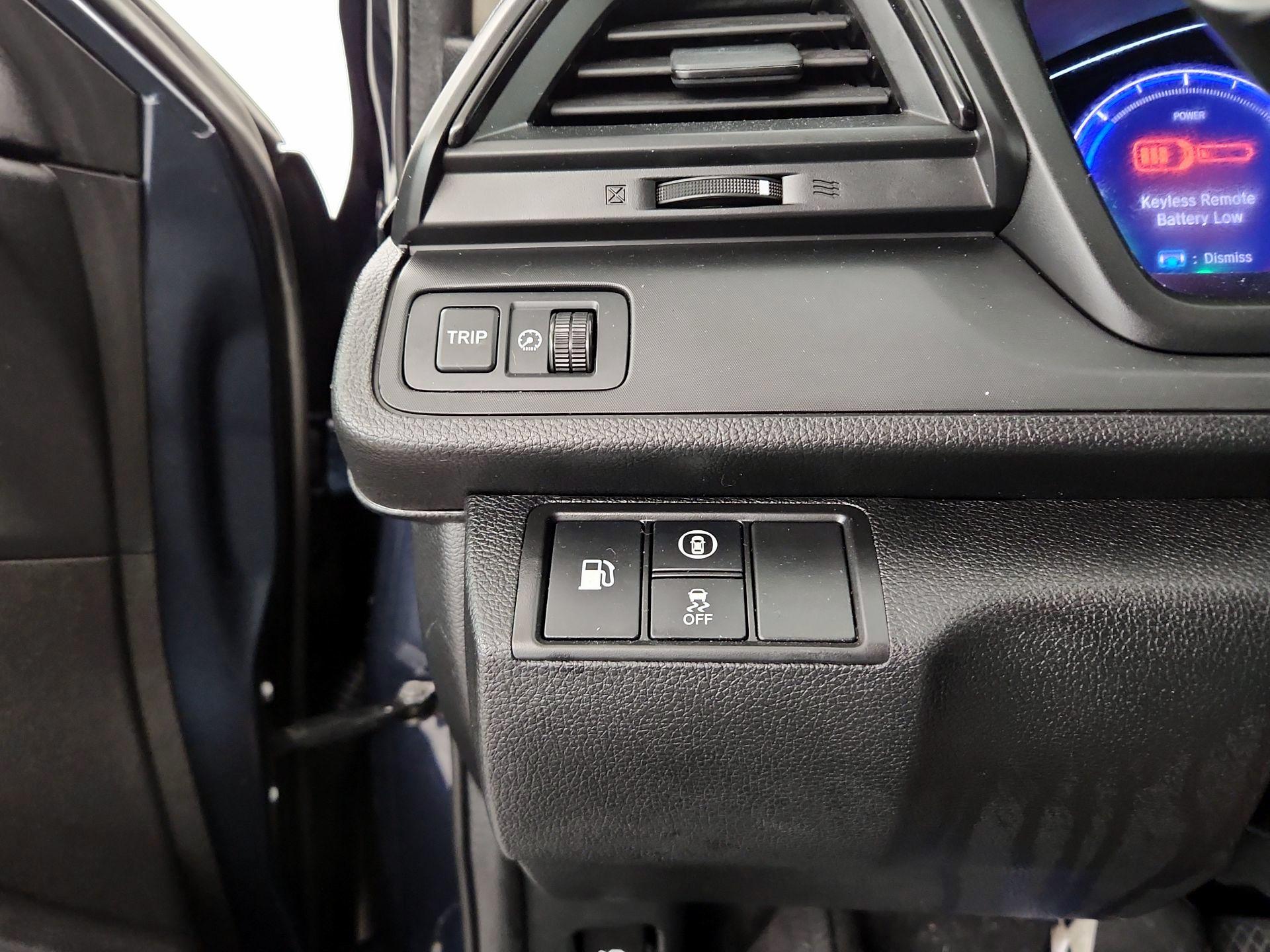 Thumbnail: 2019 Honda Insight - 13