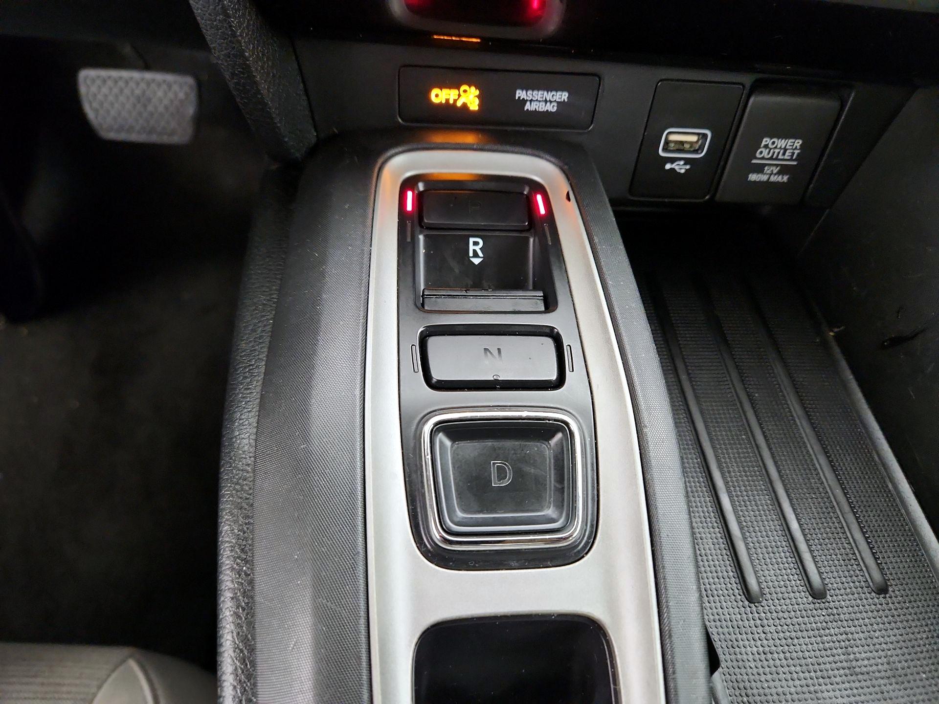 Thumbnail: 2019 Honda Insight - 17