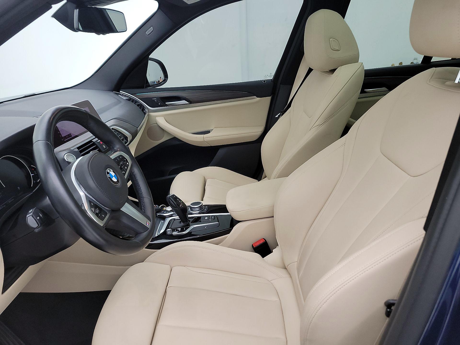 Thumbnail: 2021 BMW X3 - 11