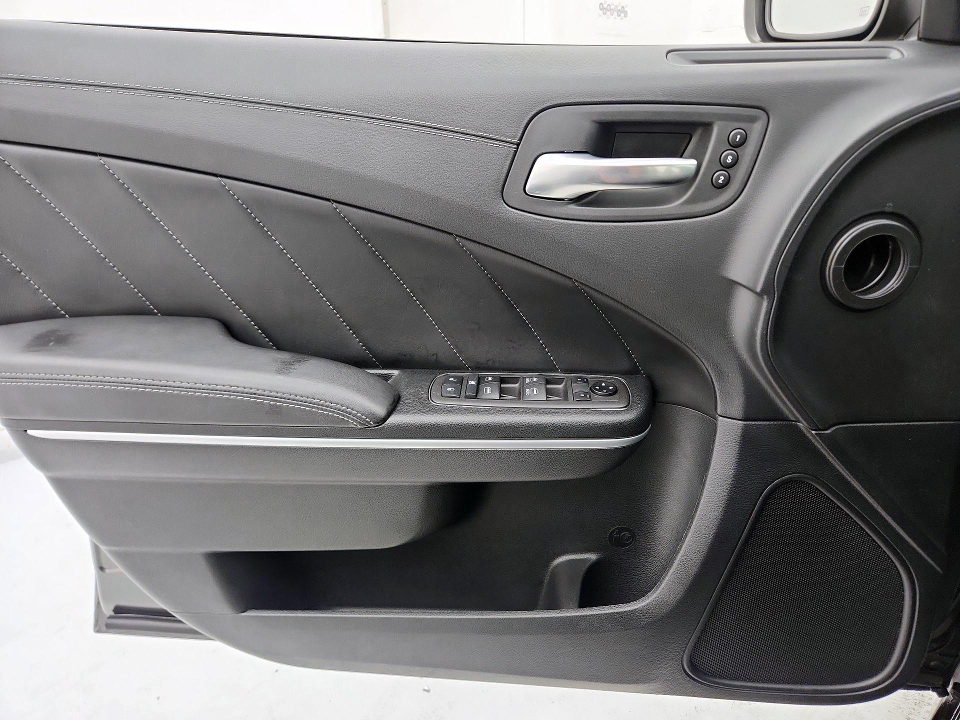 Thumbnail: 2021 Dodge Charger - 12