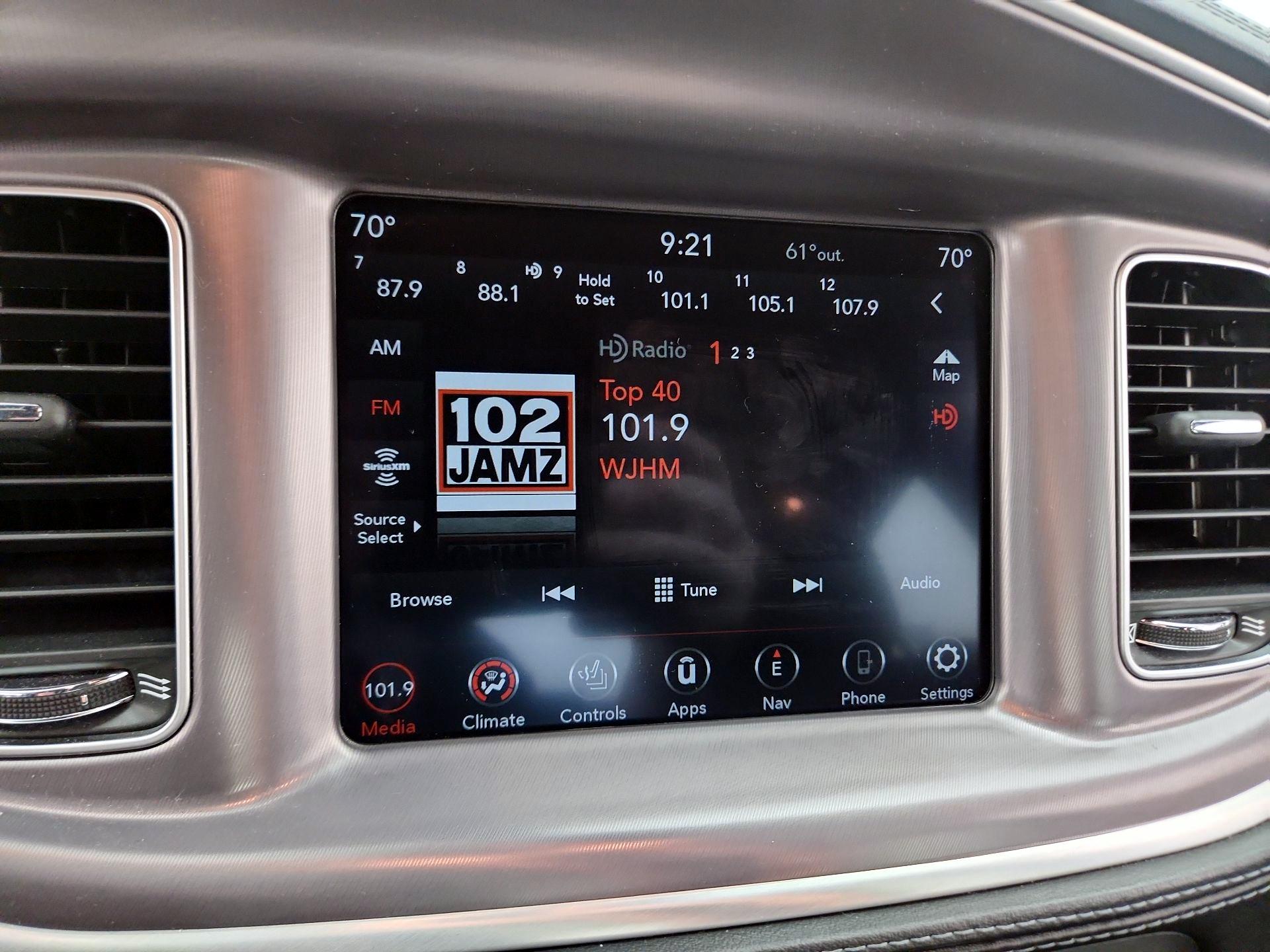 Thumbnail: 2021 Dodge Charger - 16