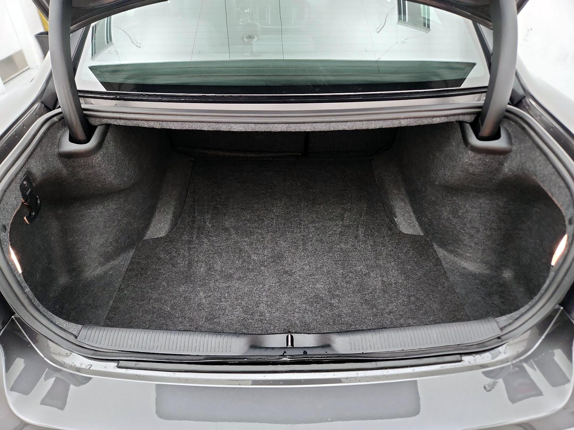 Thumbnail: 2021 Dodge Charger - 20