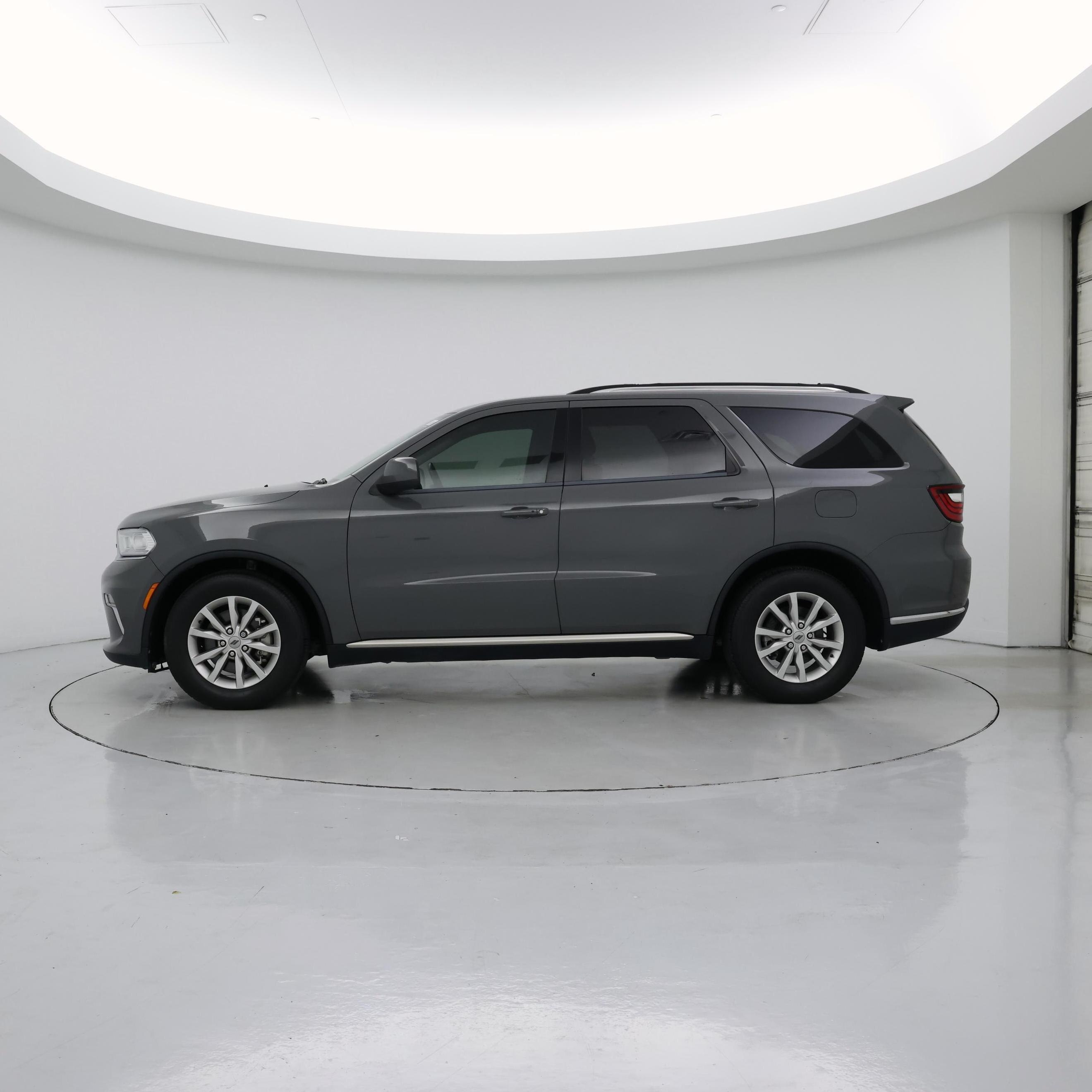 Thumbnail: 2022 Dodge Durango - 3