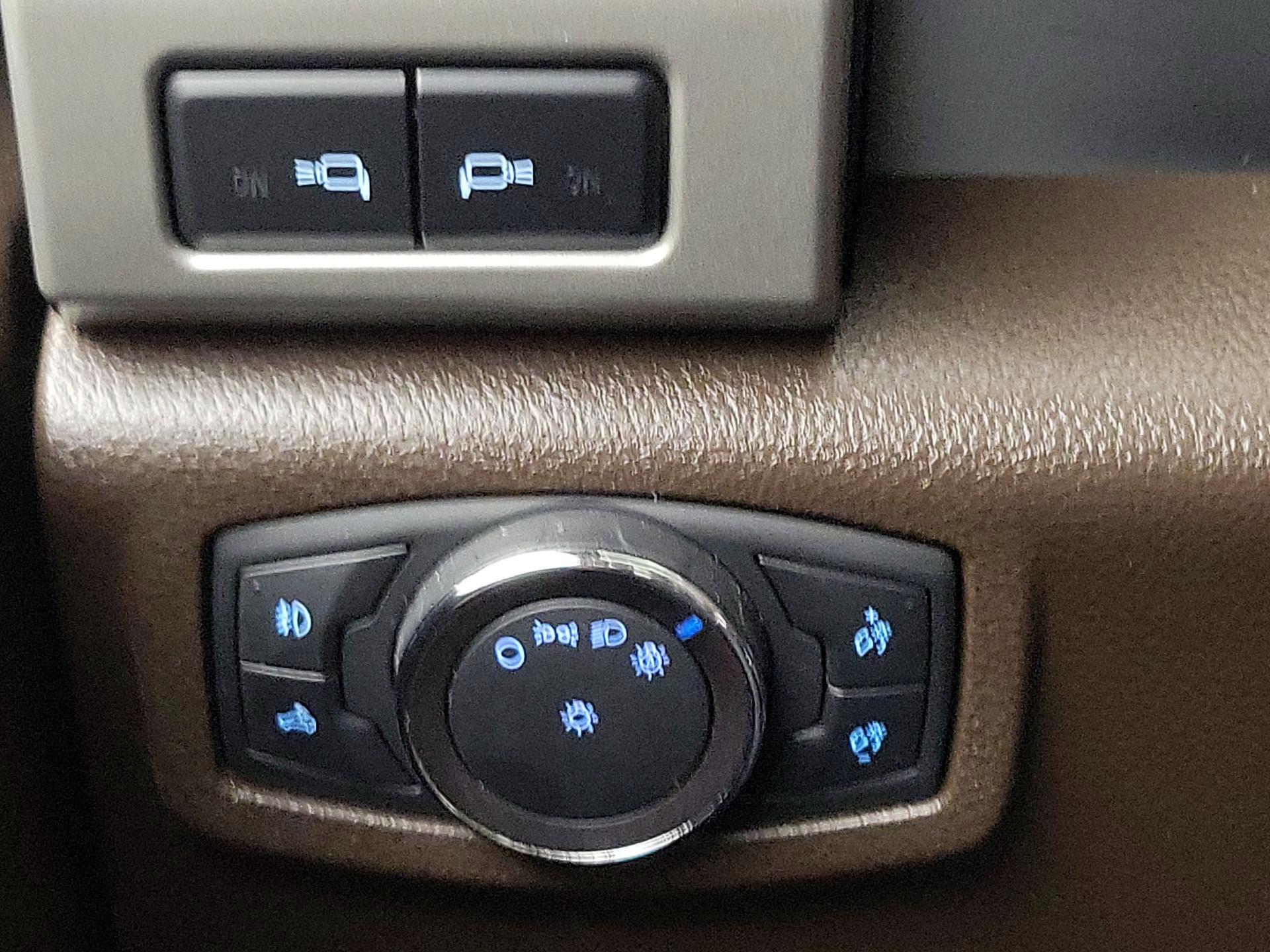 Thumbnail: 2019 Ford F-150 - 13