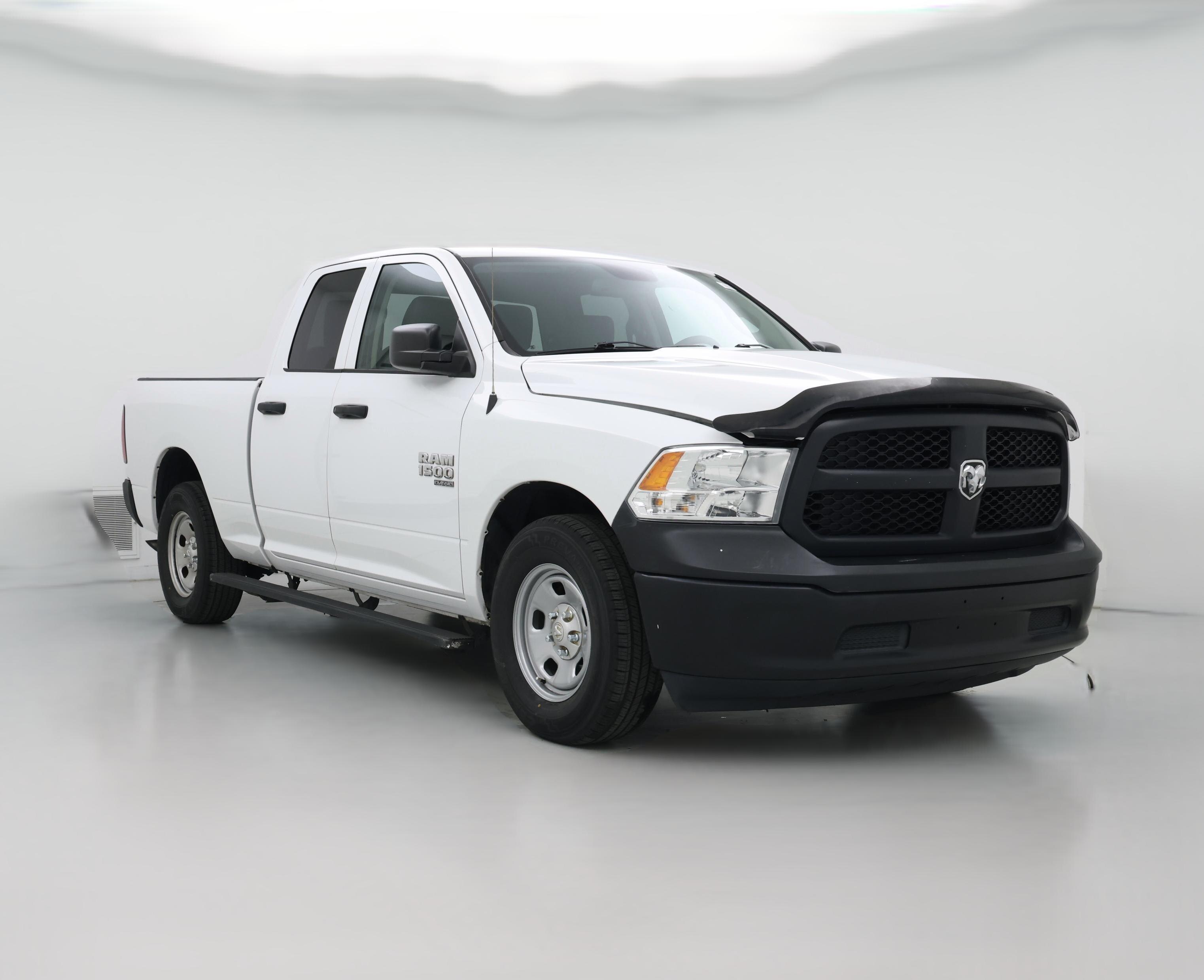 Thumbnail: 2019 RAM 1500 Classic - 1