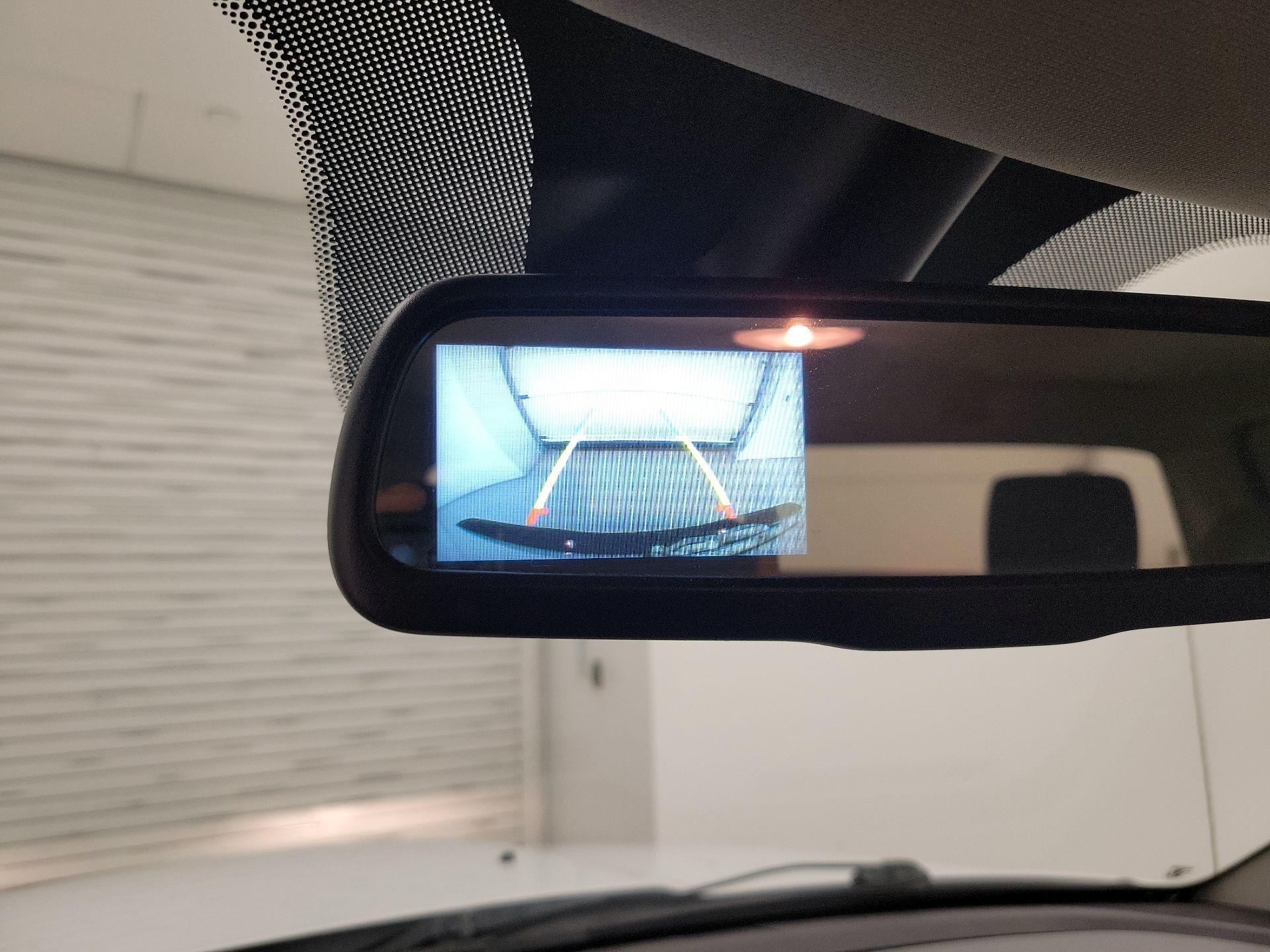 Thumbnail: 2019 RAM 1500 Classic - 14