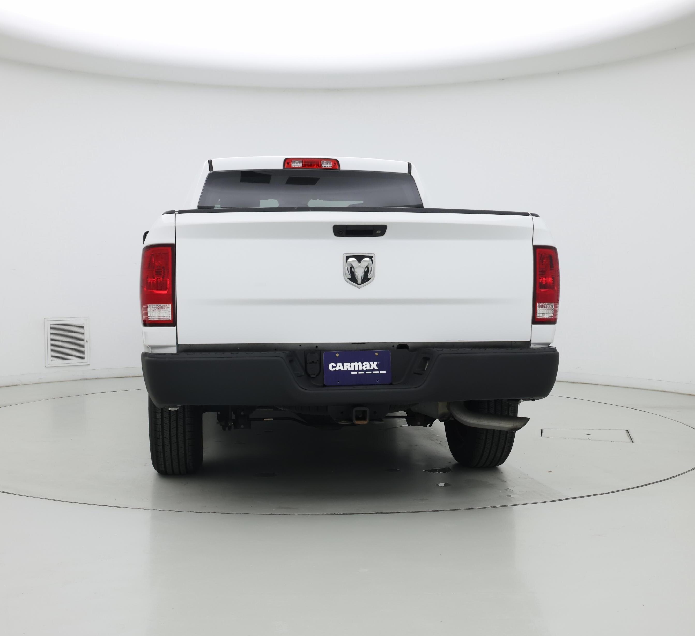 Thumbnail: 2019 RAM 1500 Classic - 6