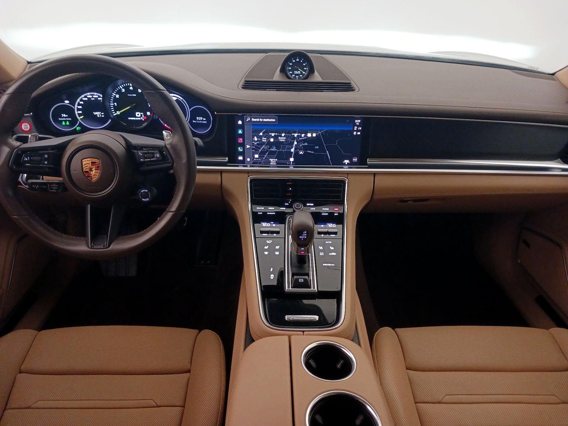 Thumbnail: 2022 Porsche Panamera - 9