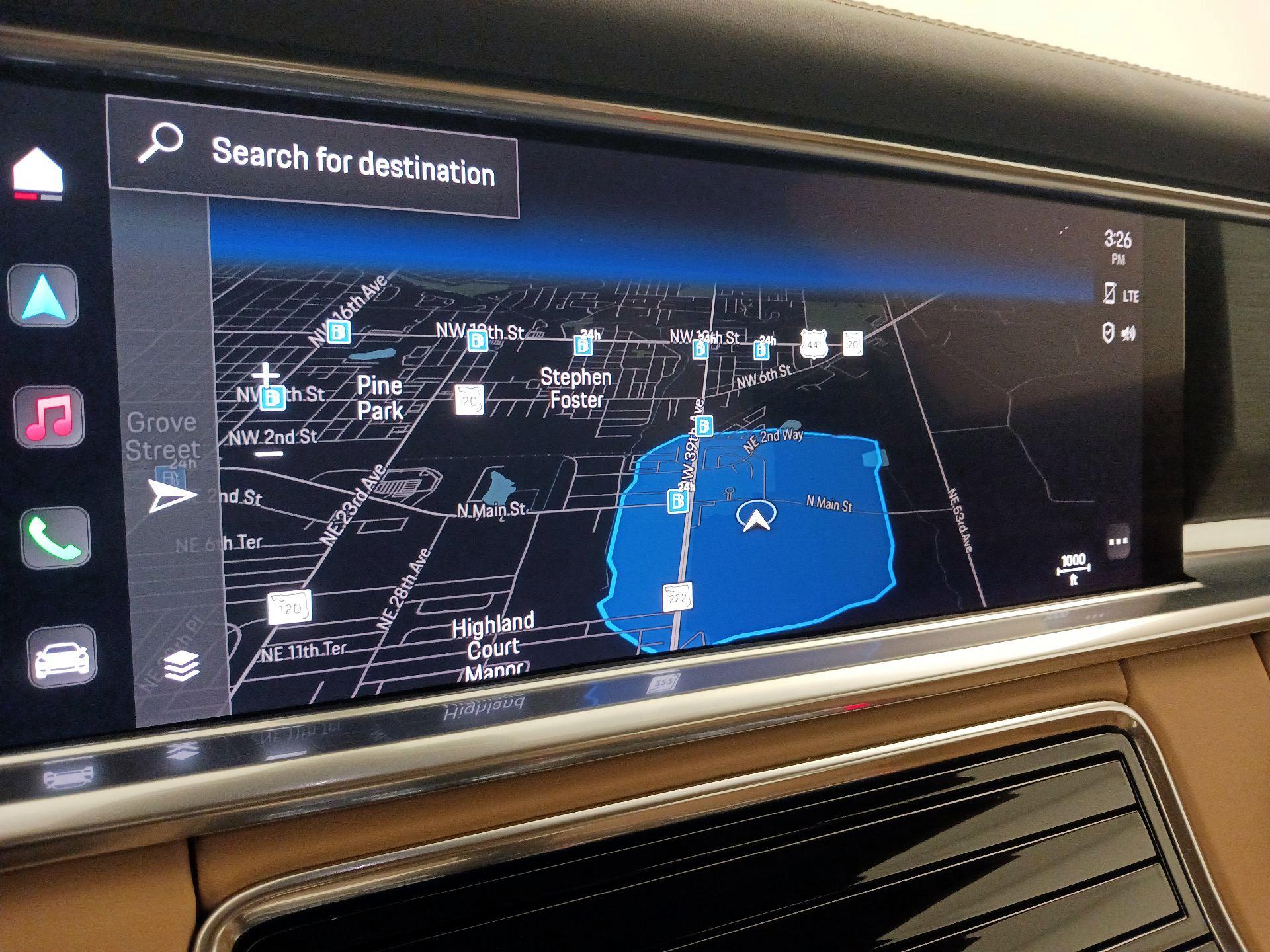 Thumbnail: 2022 Porsche Panamera - 14