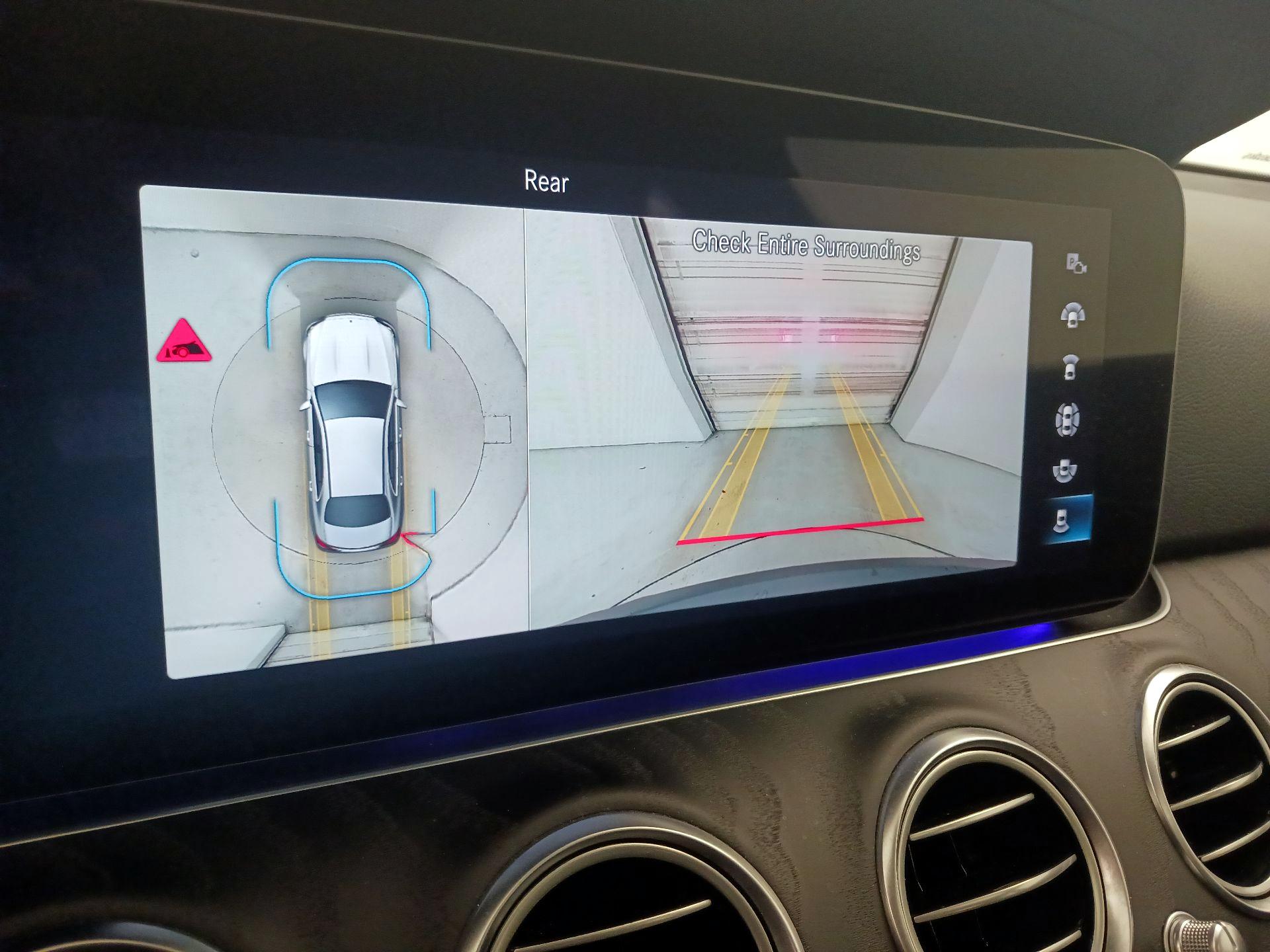 Thumbnail: 2022 Mercedes-Benz E-Class - 15