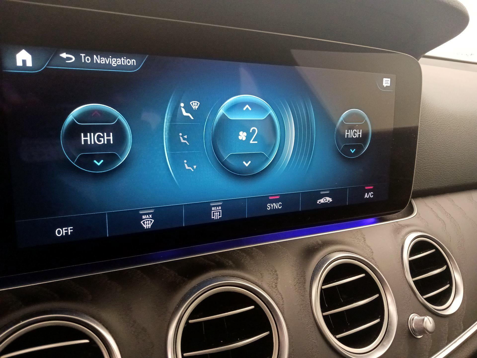 Thumbnail: 2022 Mercedes-Benz E-Class - 17