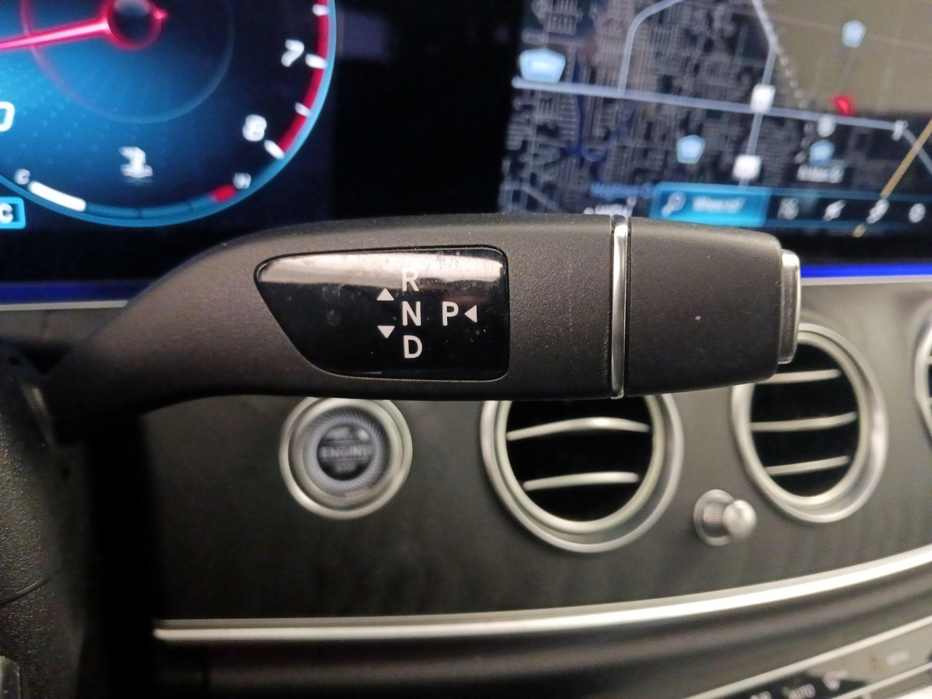 Thumbnail: 2022 Mercedes-Benz E-Class - 18