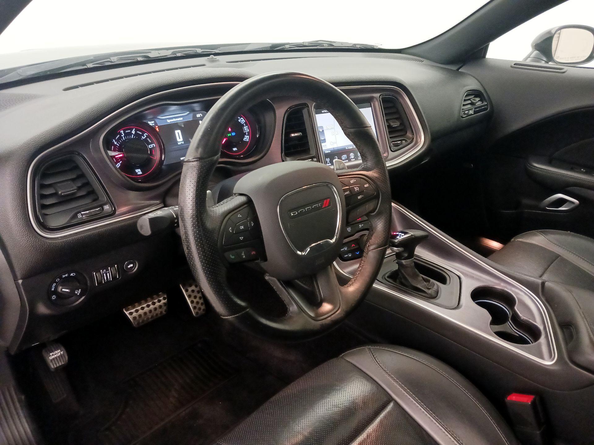 Thumbnail: 2016 Dodge Challenger - 9