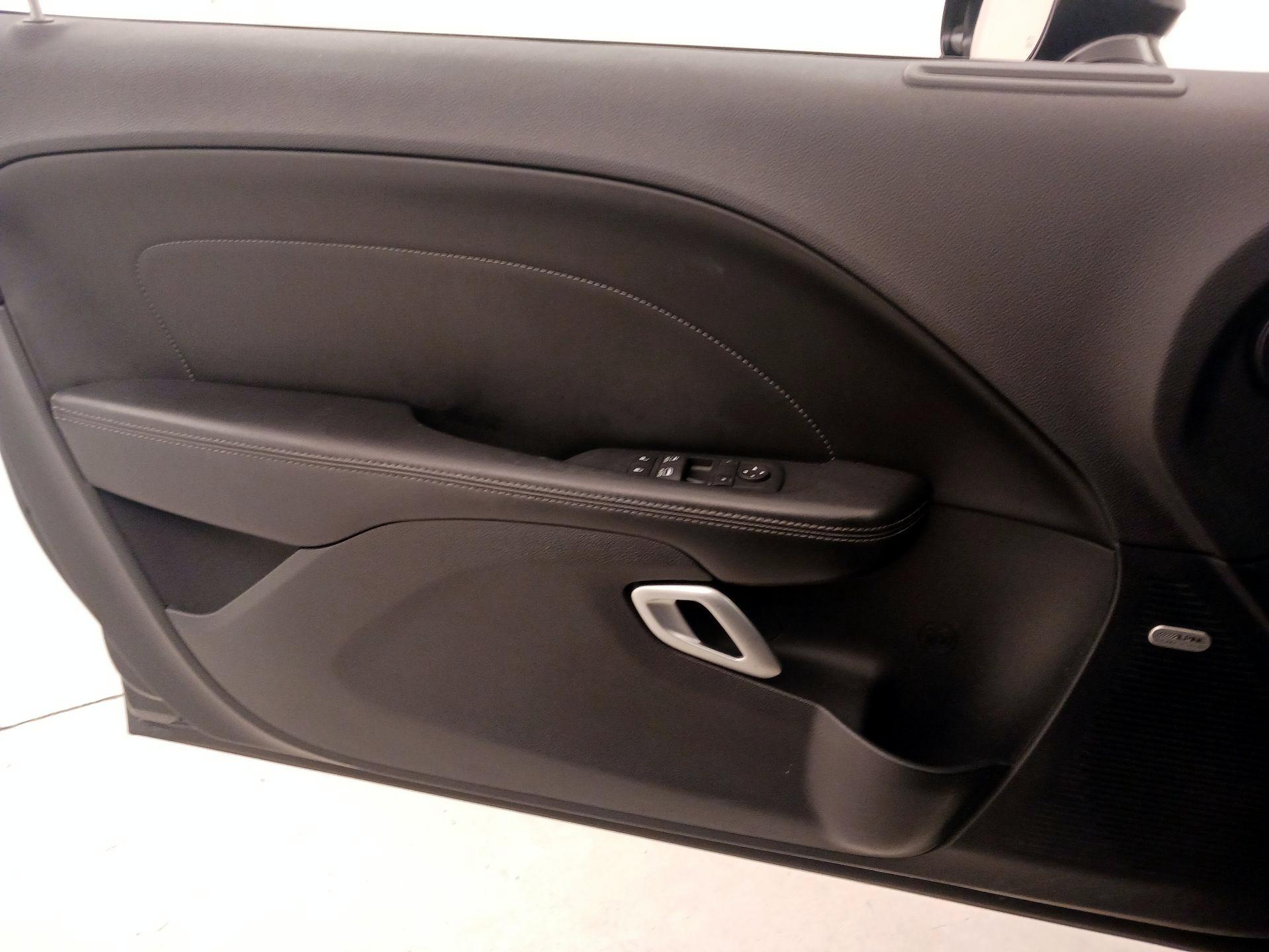 Thumbnail: 2016 Dodge Challenger - 12