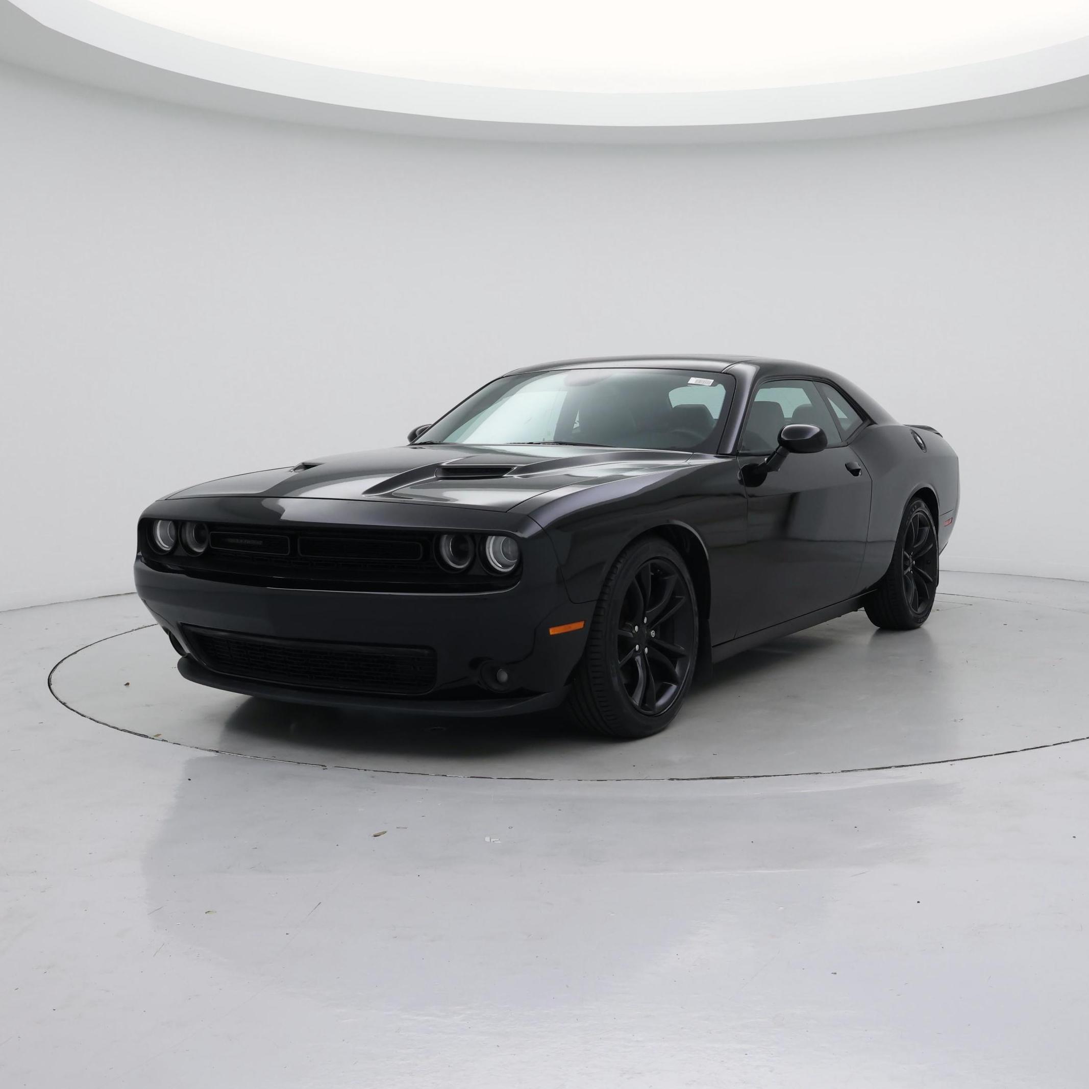 Thumbnail: 2016 Dodge Challenger - 4