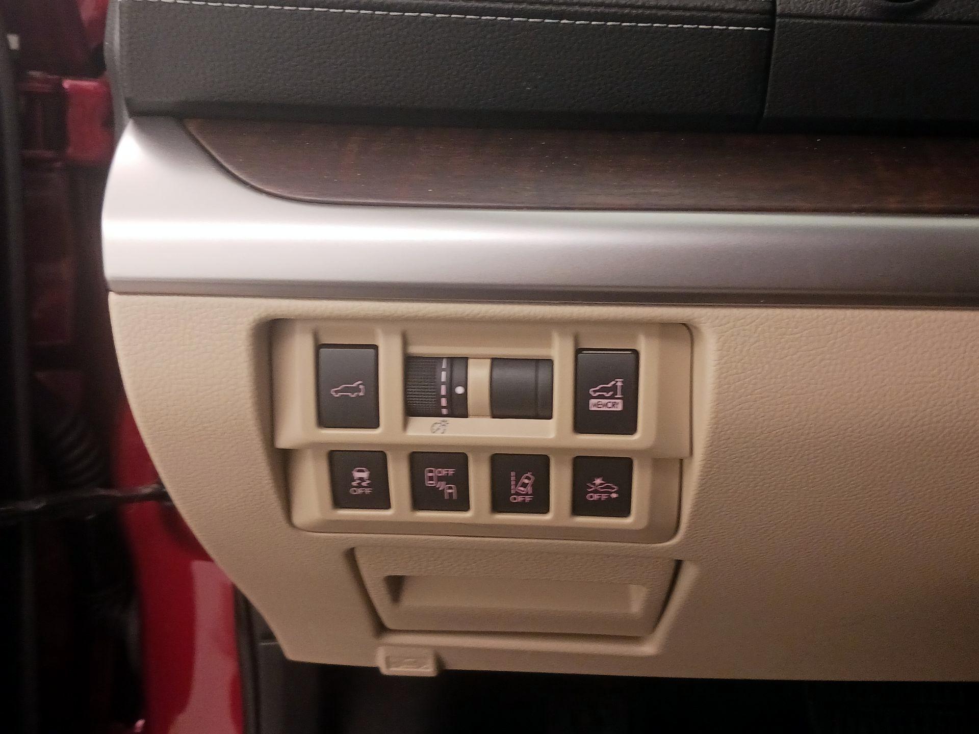 Thumbnail: 2019 Subaru Outback - 13