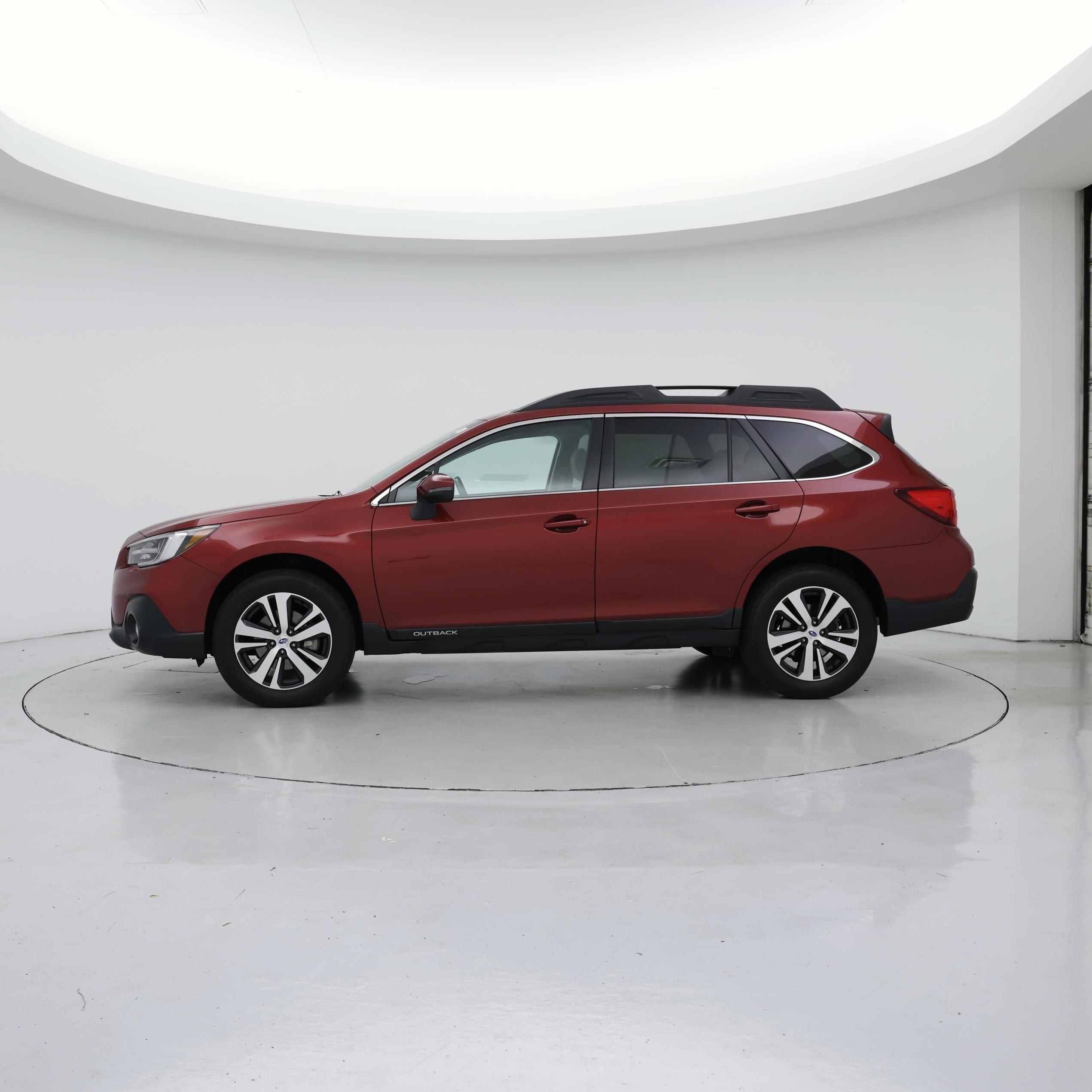 Thumbnail: 2019 Subaru Outback - 3