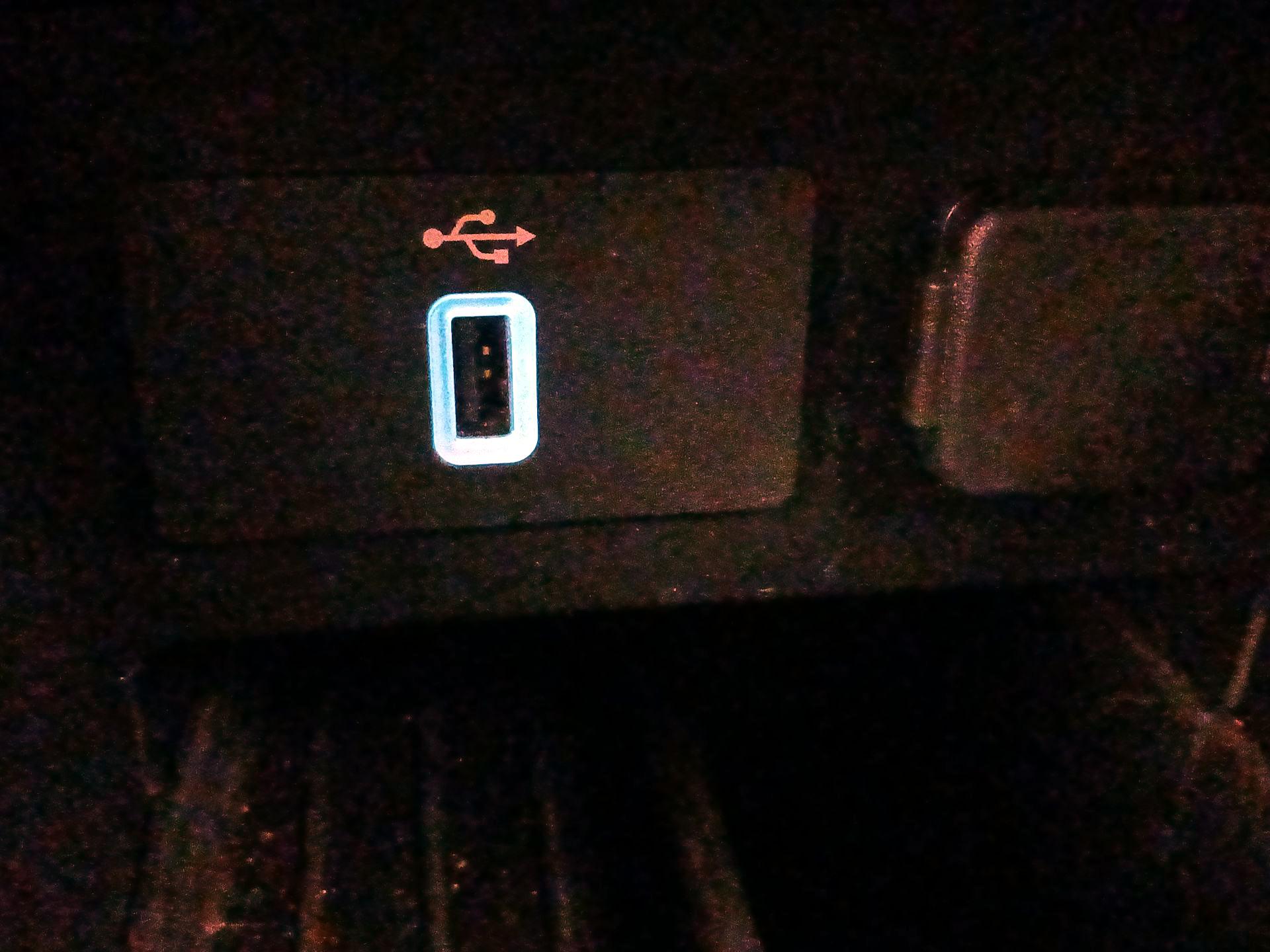 Thumbnail: 2017 Ford Explorer - 19