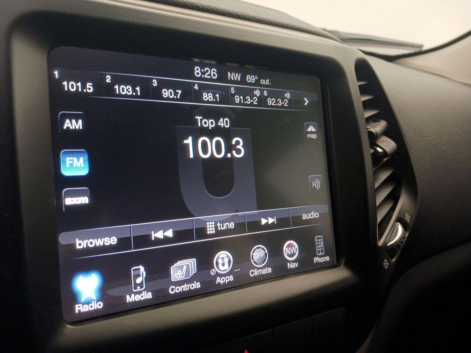 Thumbnail: 2014 Jeep Cherokee - 16