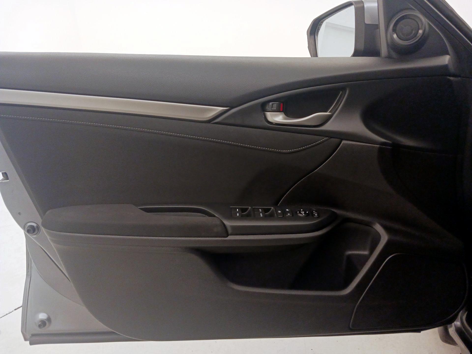 Thumbnail: 2021 Honda Civic - 12