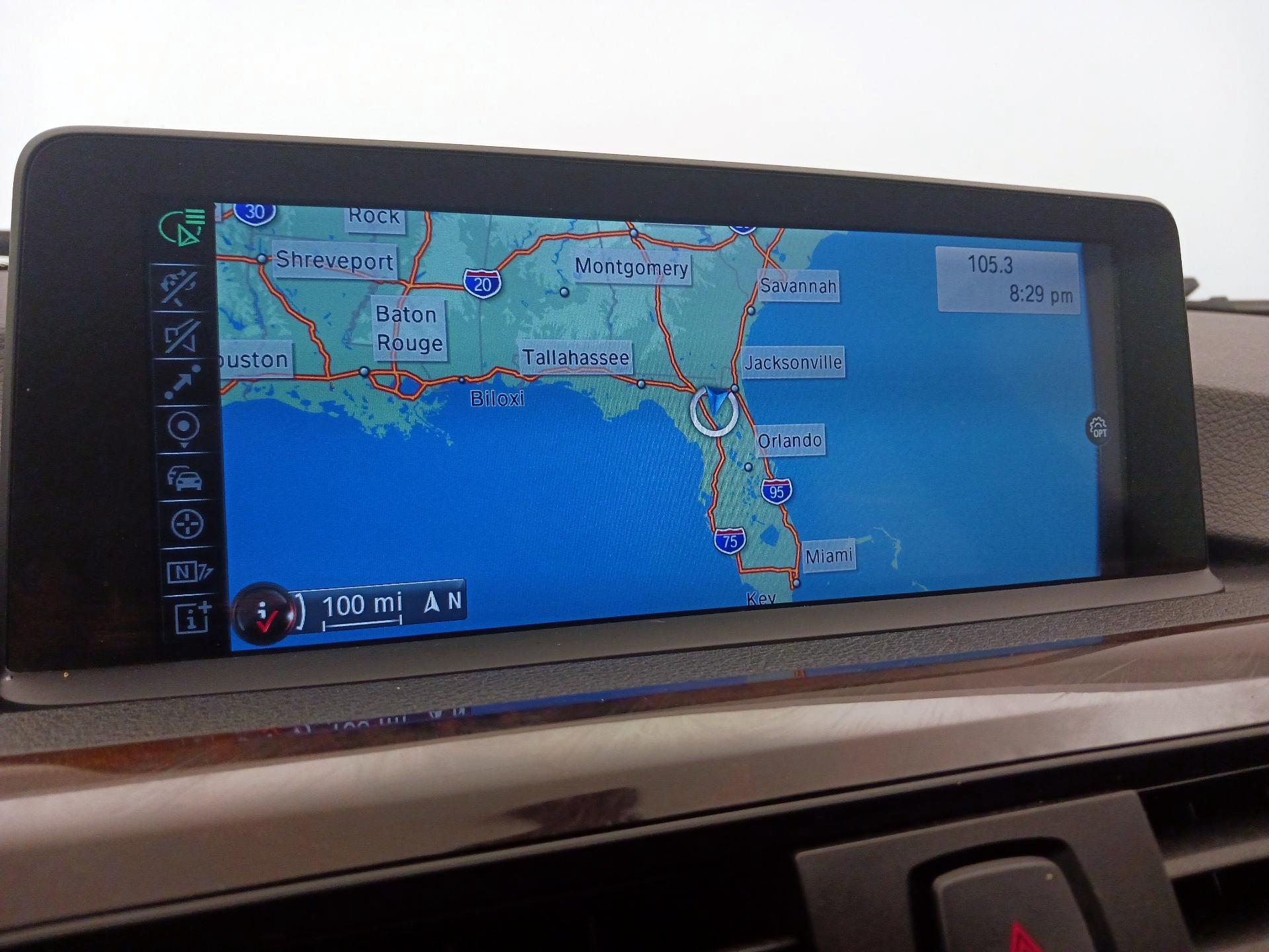 Thumbnail: 2015 BMW 3 Series - 14