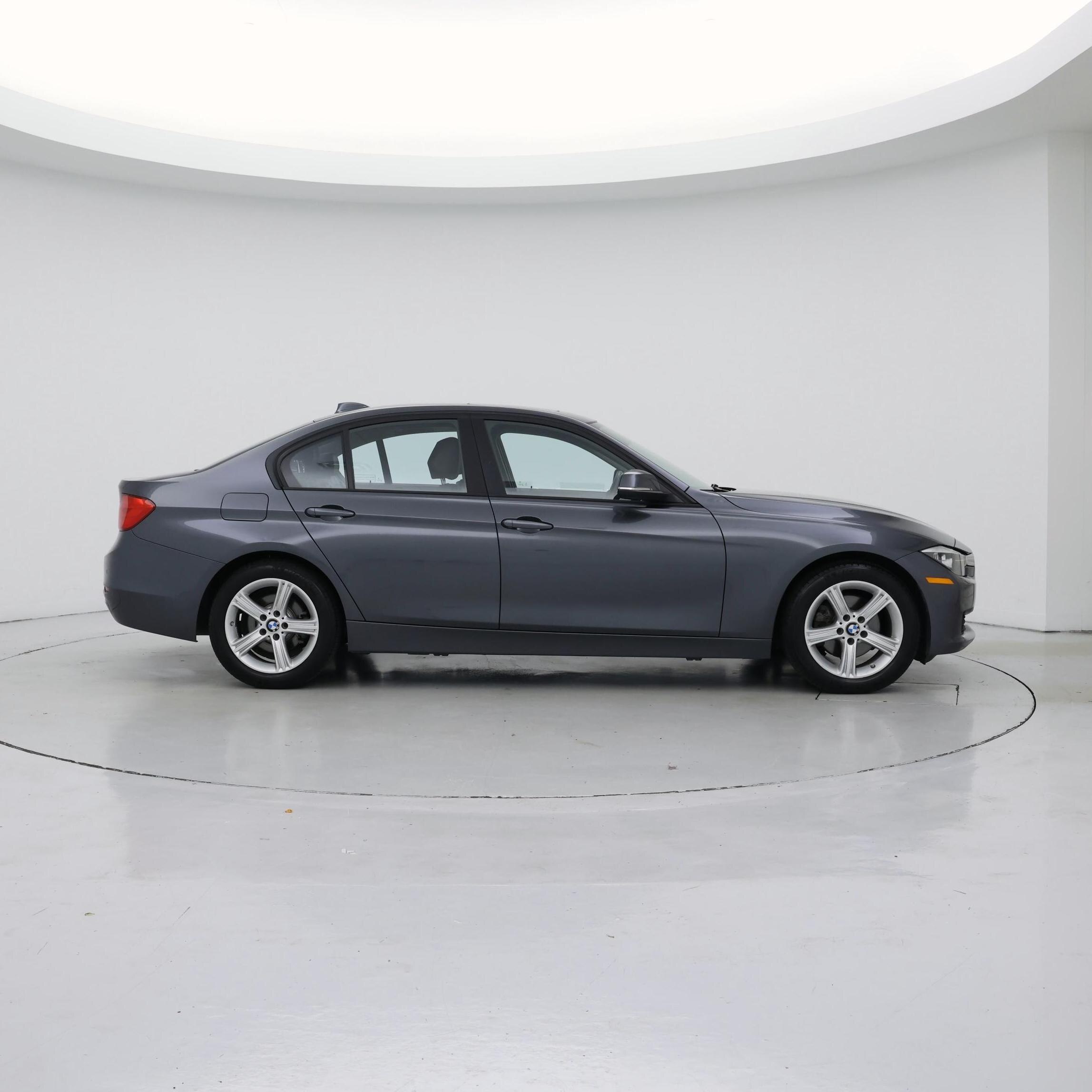 Thumbnail: 2015 BMW 3 Series - 7