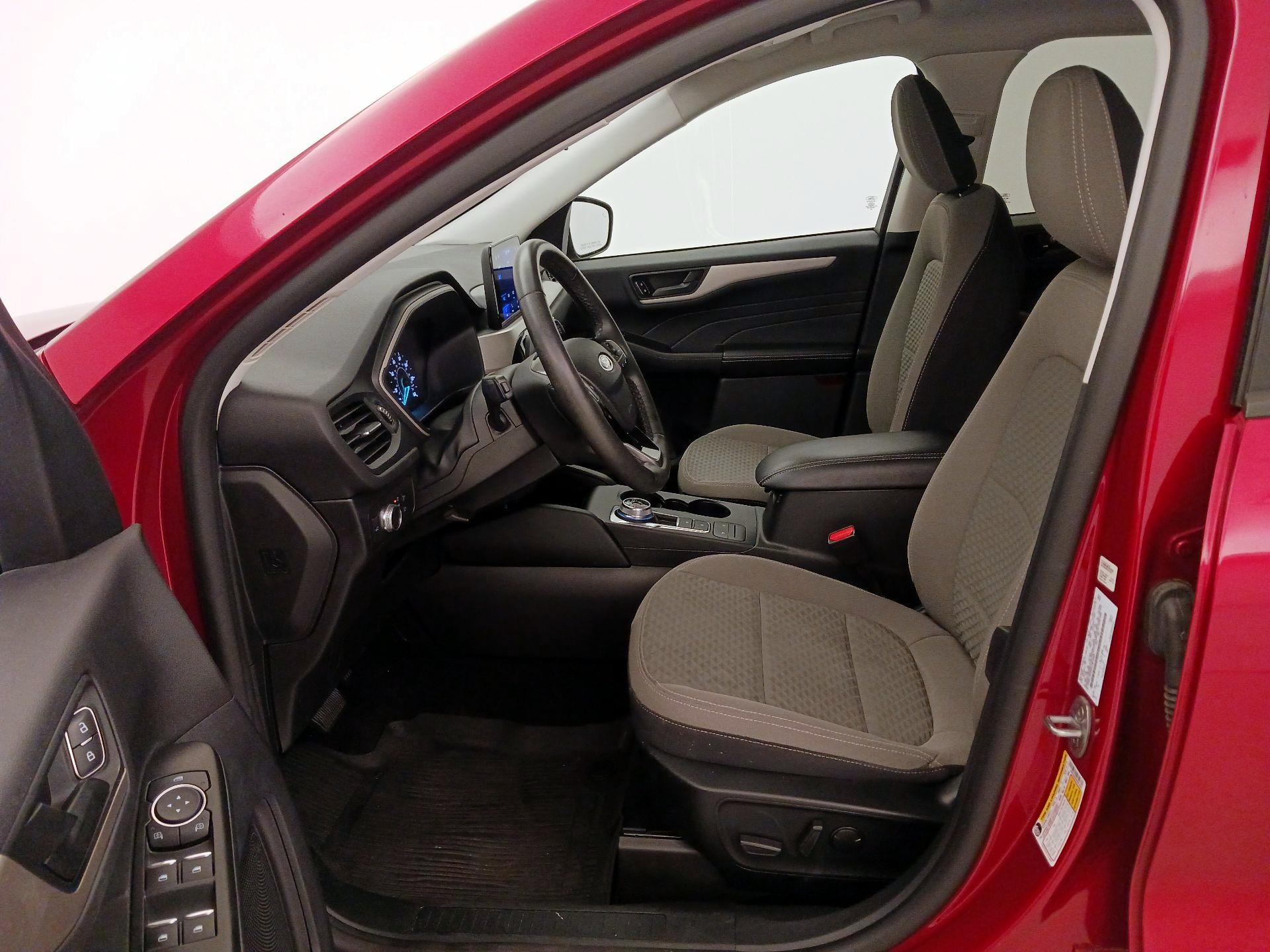 Thumbnail: 2022 Ford Escape - 11