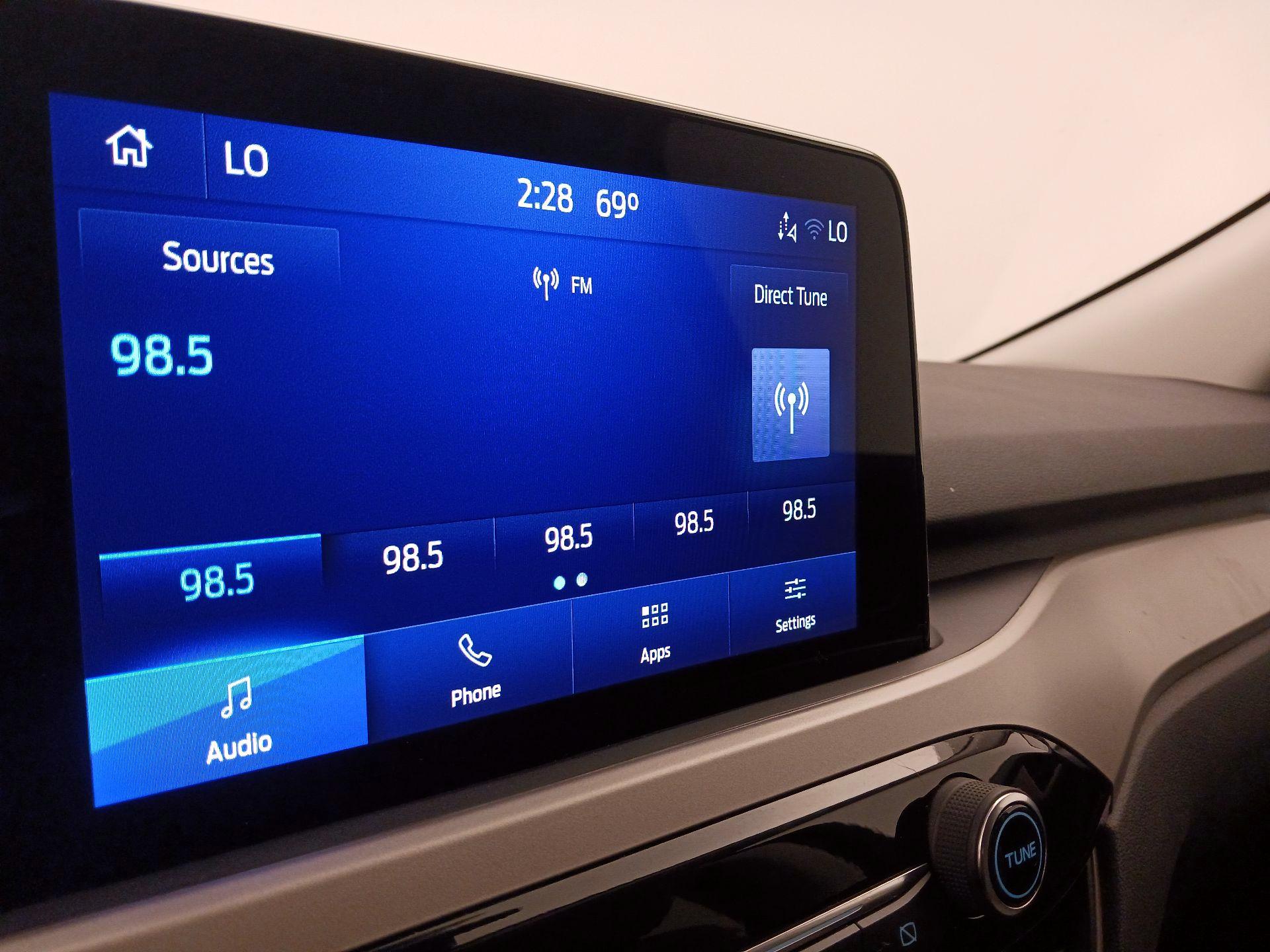 Thumbnail: 2022 Ford Escape - 15