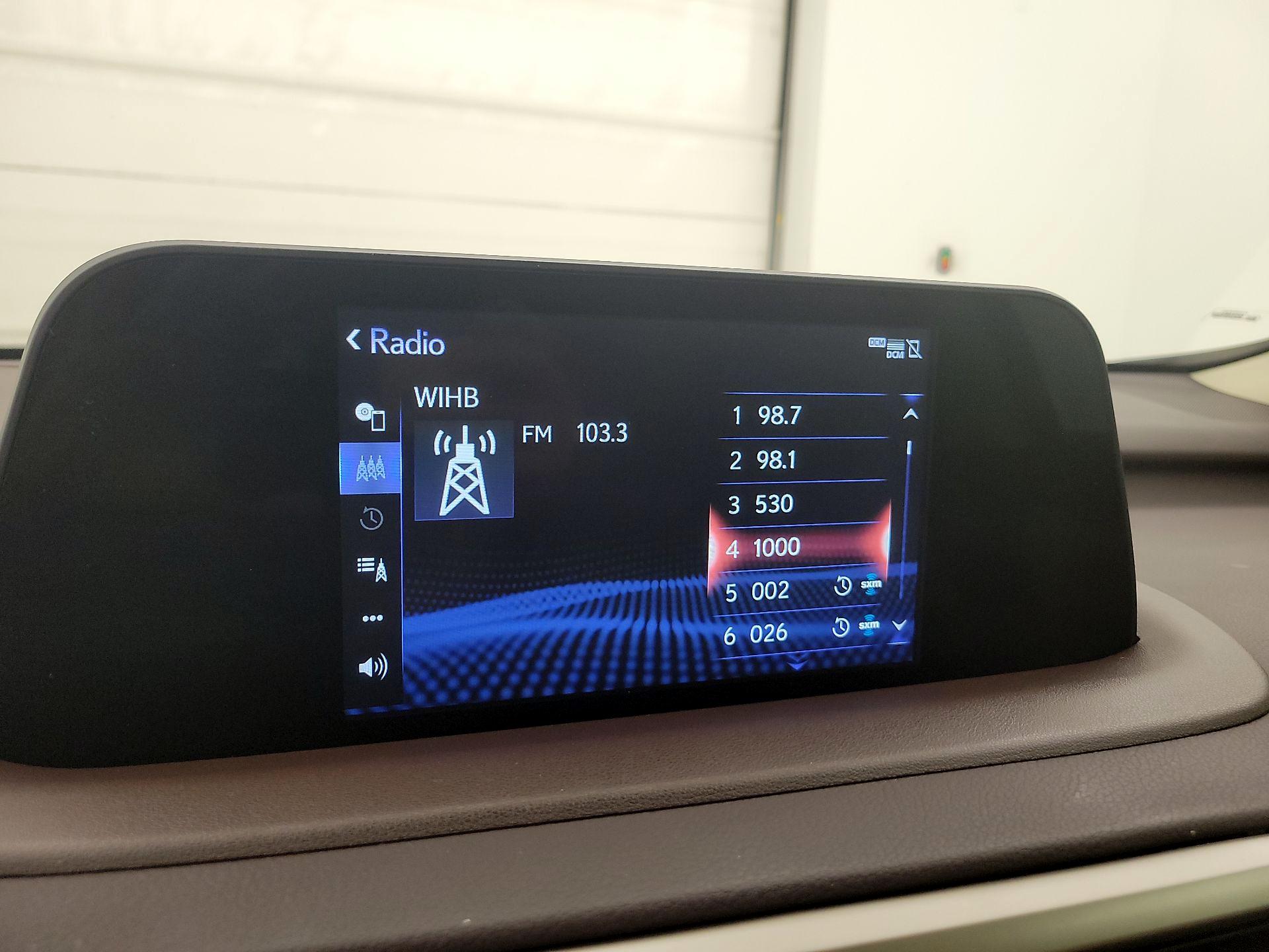 Thumbnail: 2020 Lexus RX - 15