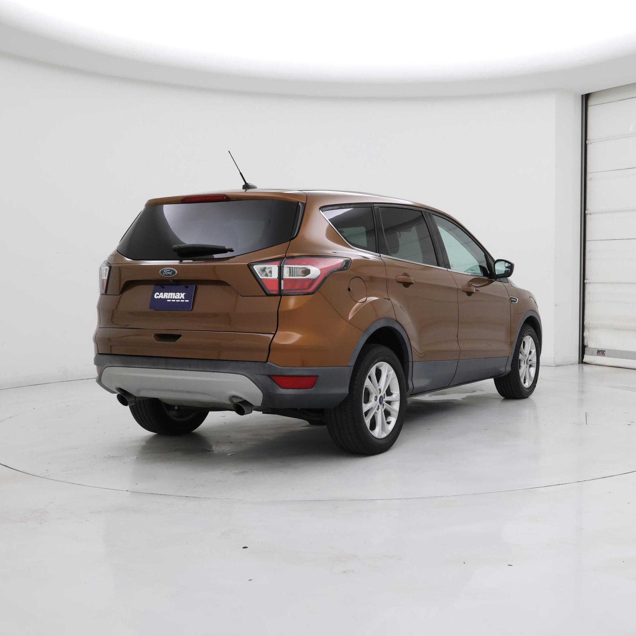 Thumbnail: 2017 Ford Escape - 8