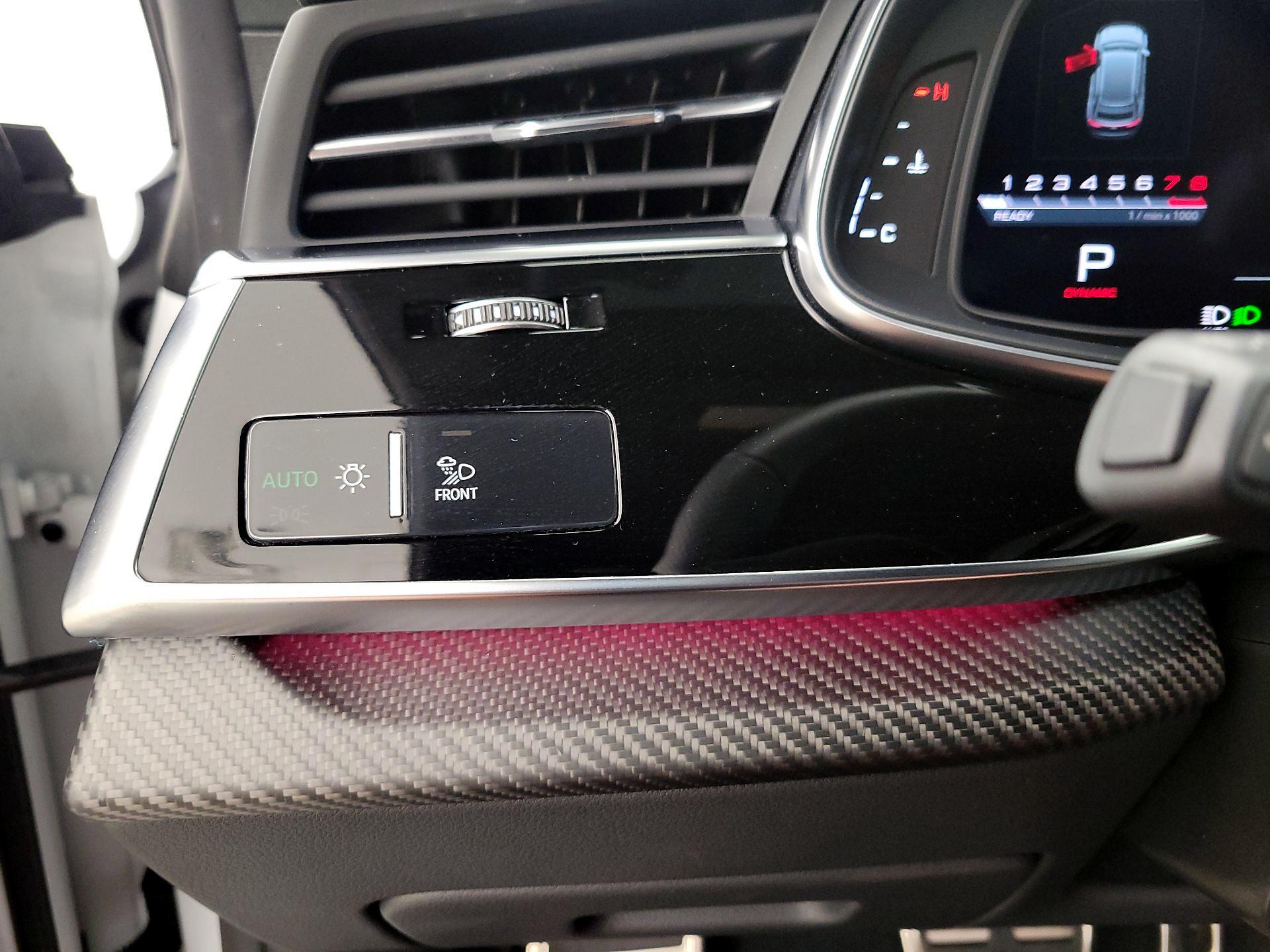 Thumbnail: 2024 Audi SQ8 - 13