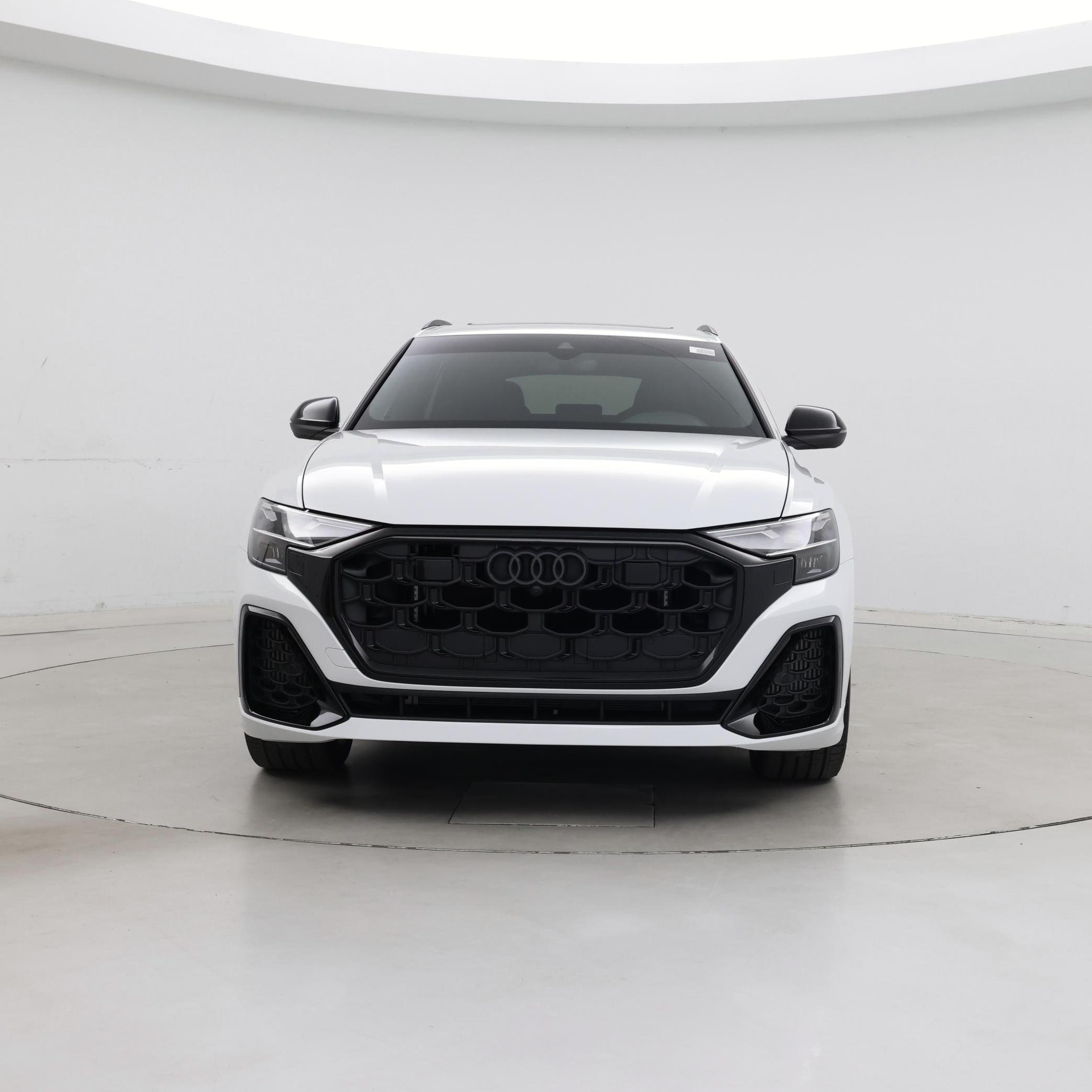 Thumbnail: 2024 Audi SQ8 - 5