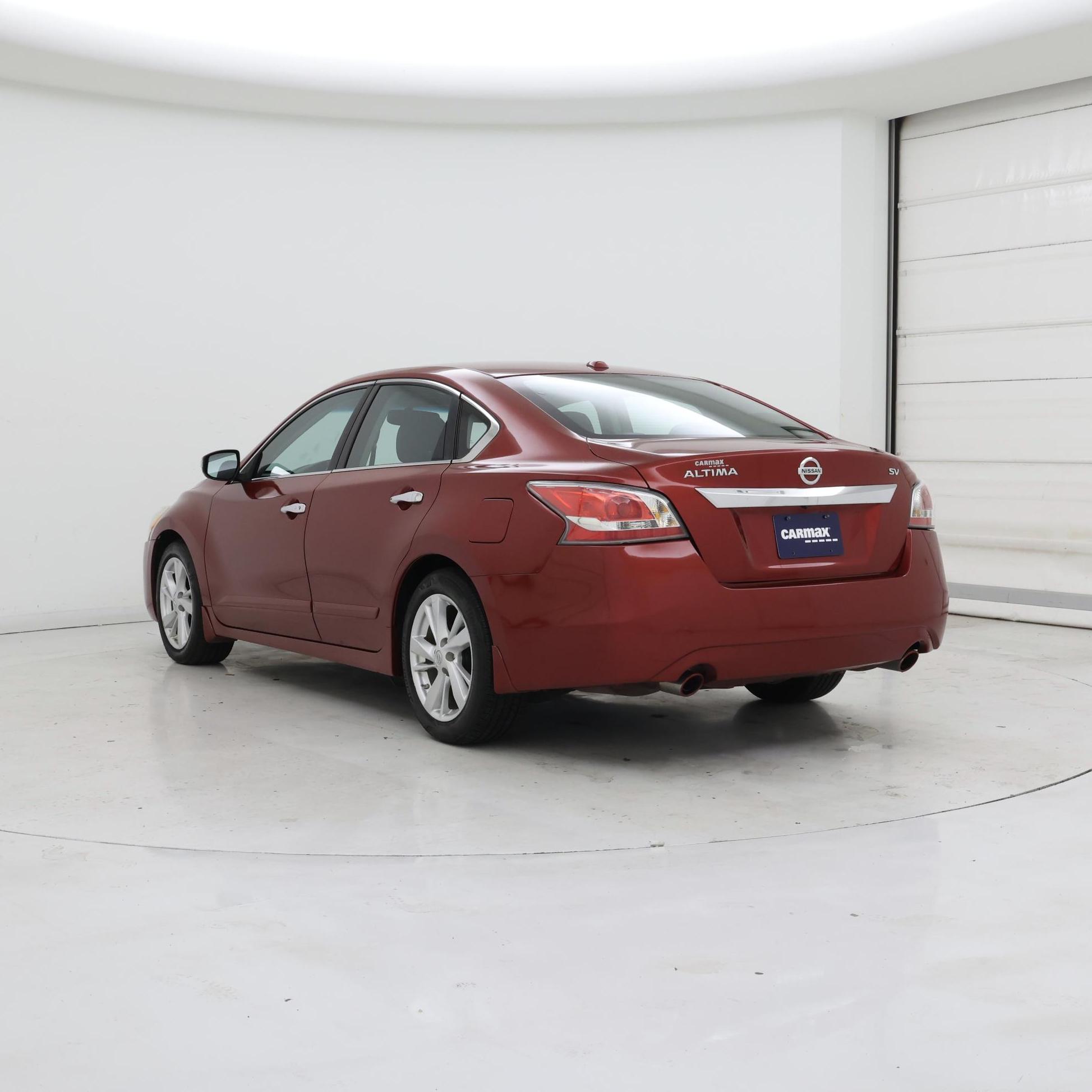 Thumbnail: 2015 Nissan Altima - 2