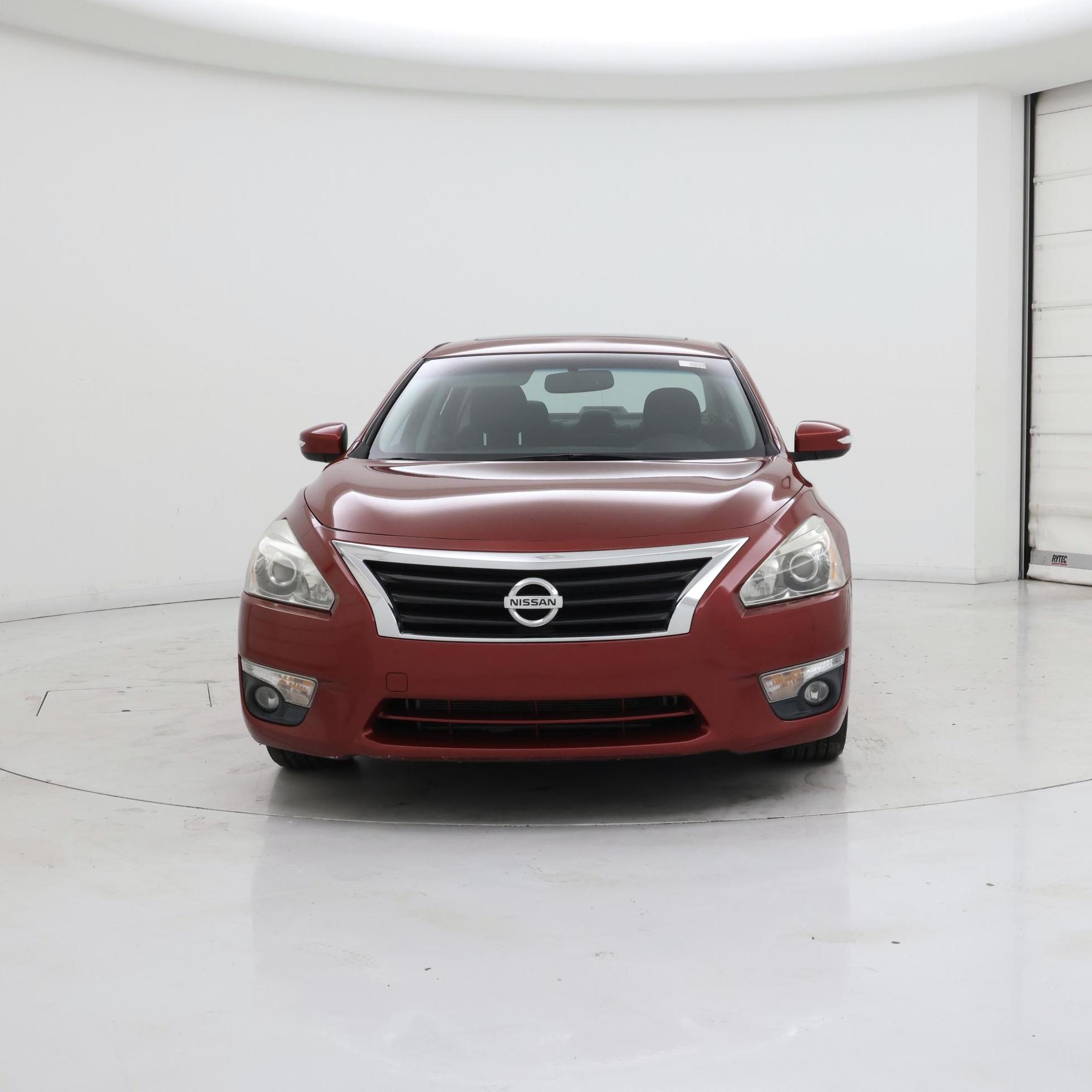 Thumbnail: 2015 Nissan Altima - 5