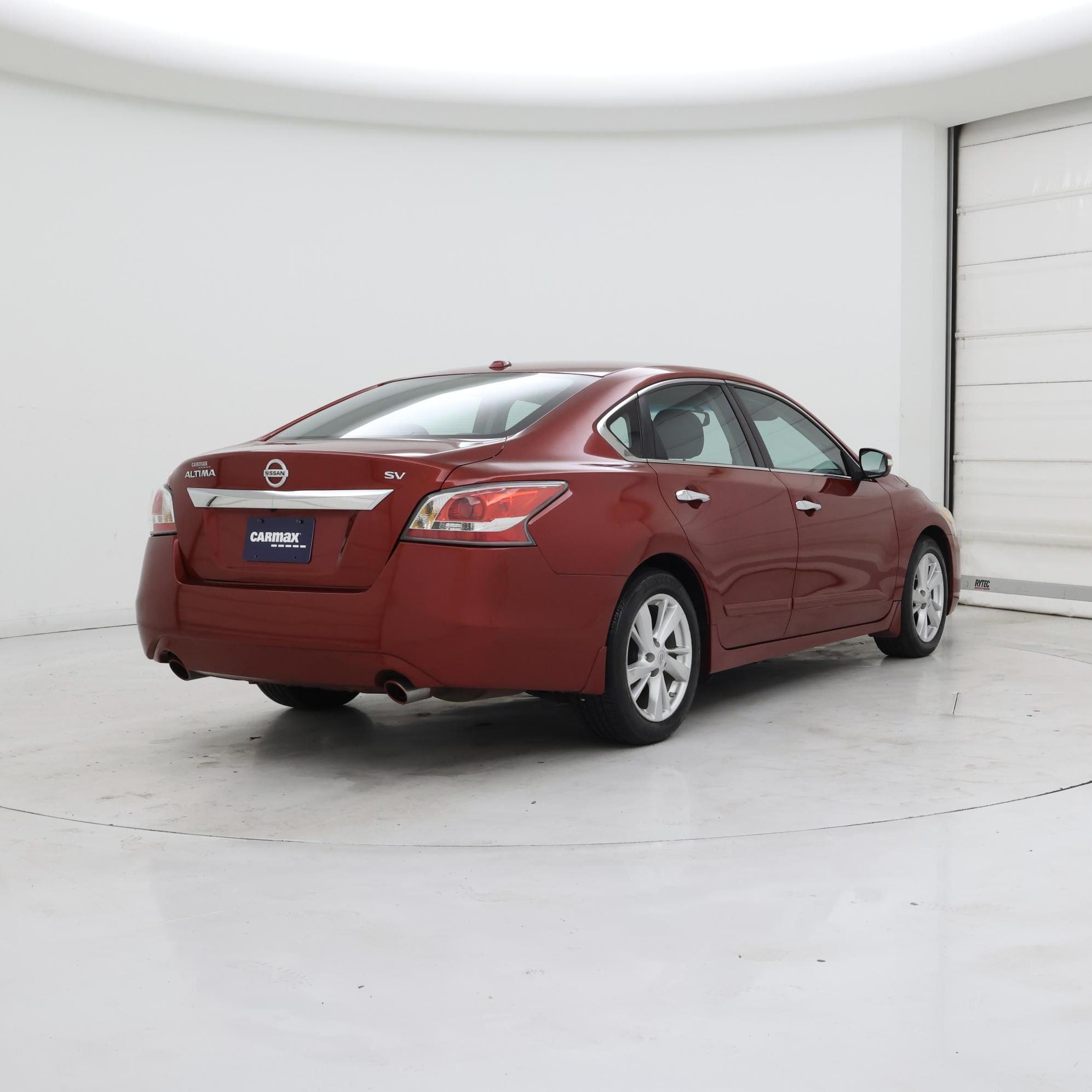 Thumbnail: 2015 Nissan Altima - 8