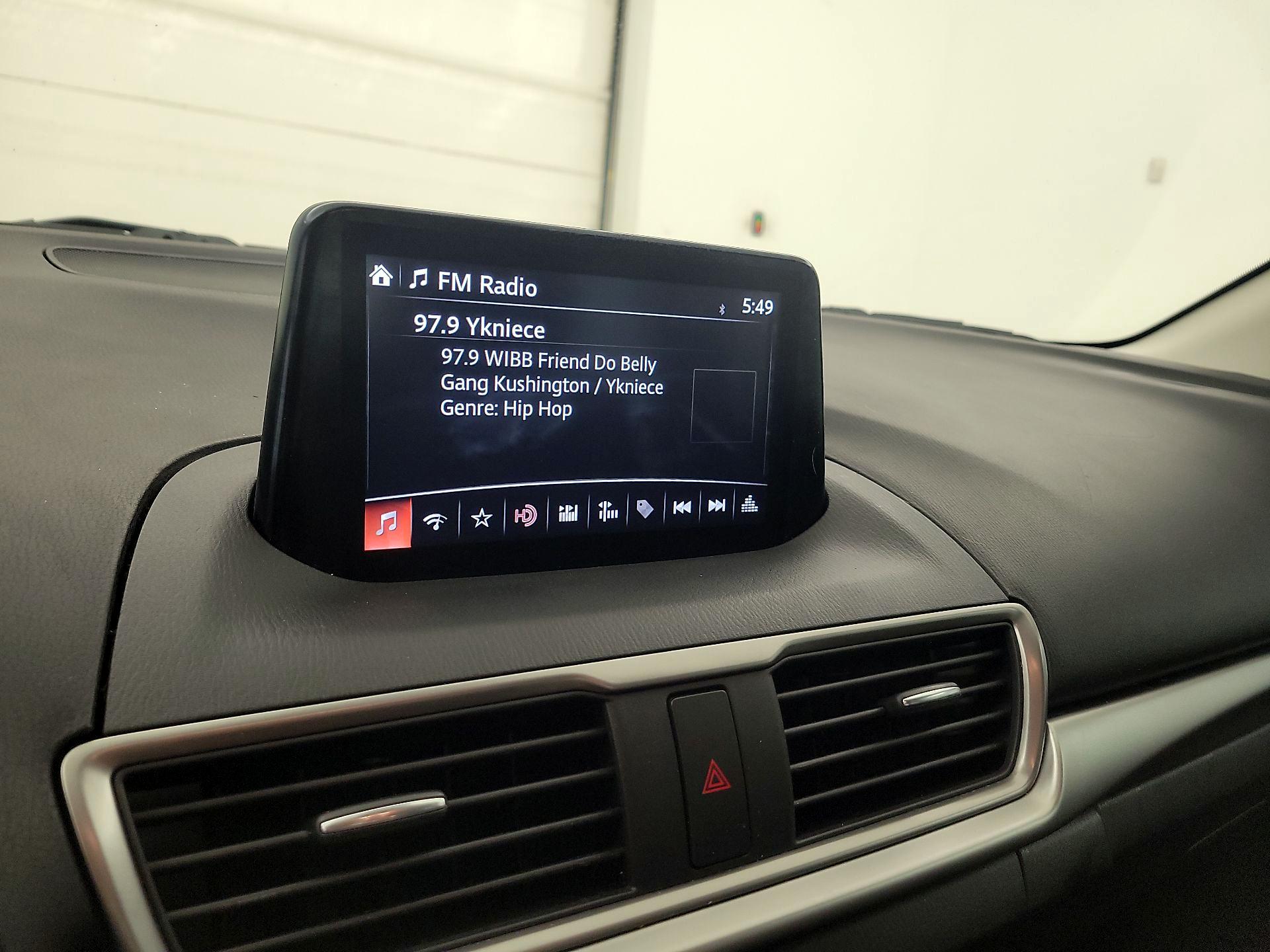 Thumbnail: 2018 Mazda Mazda3 - 15