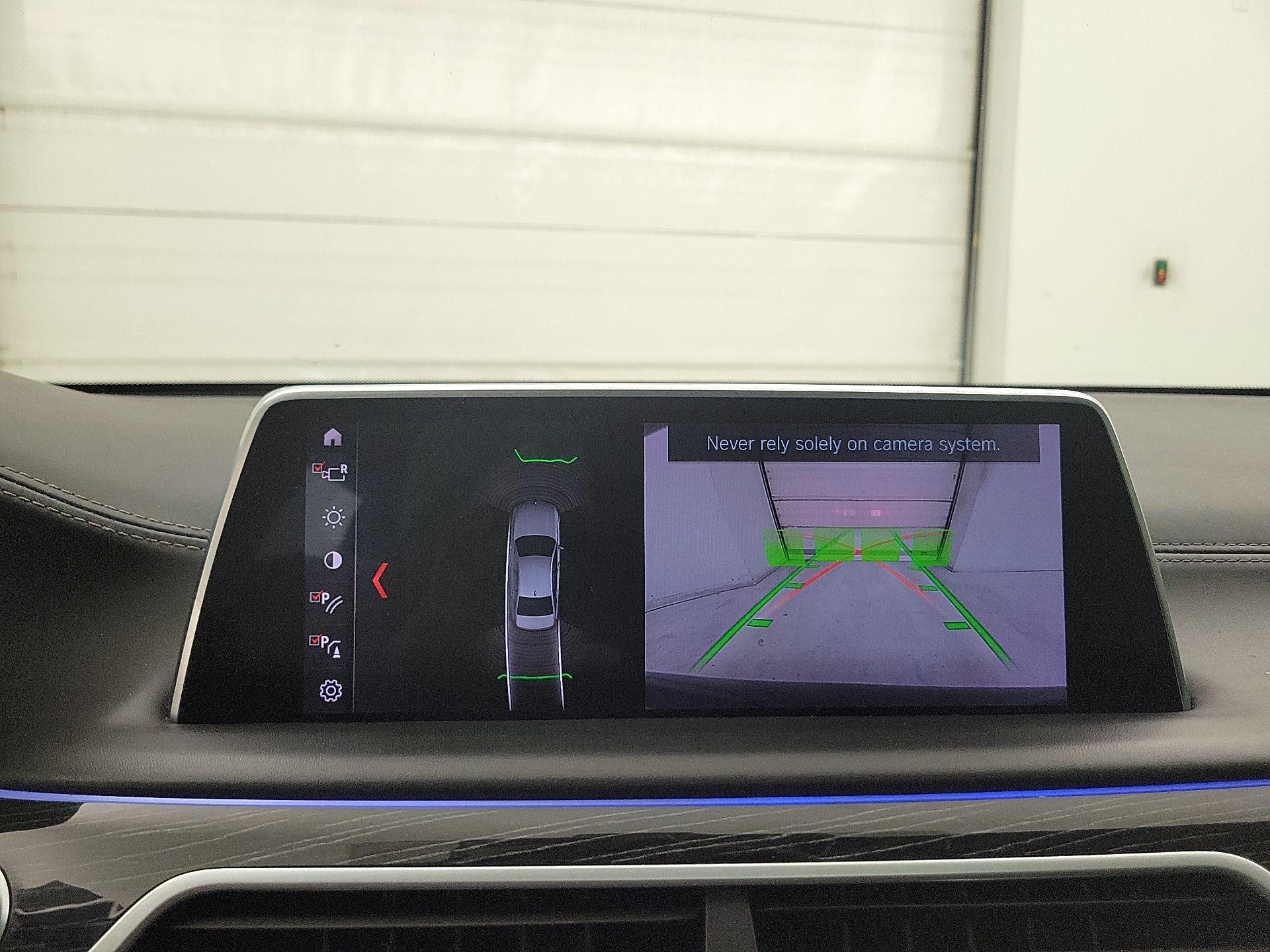 Thumbnail: 2019 BMW 7 Series - 15