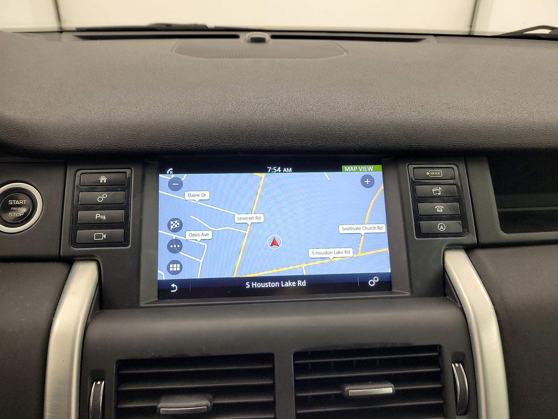 Thumbnail: 2019 Land Rover Discovery Sport - 14