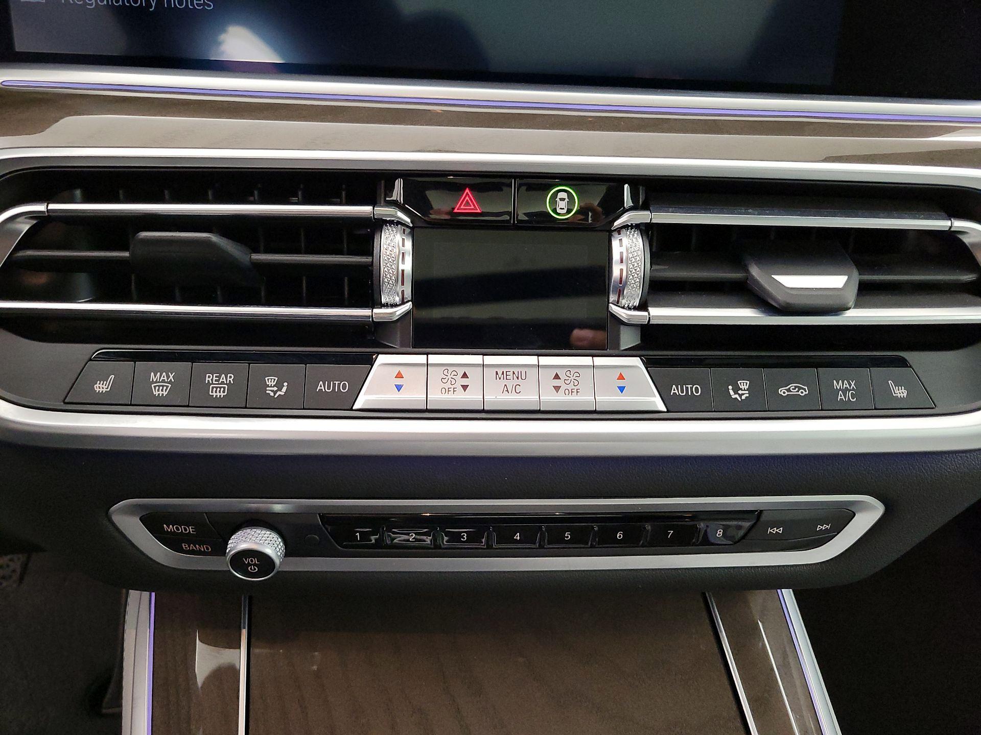 Thumbnail: 2023 BMW X5 - 17