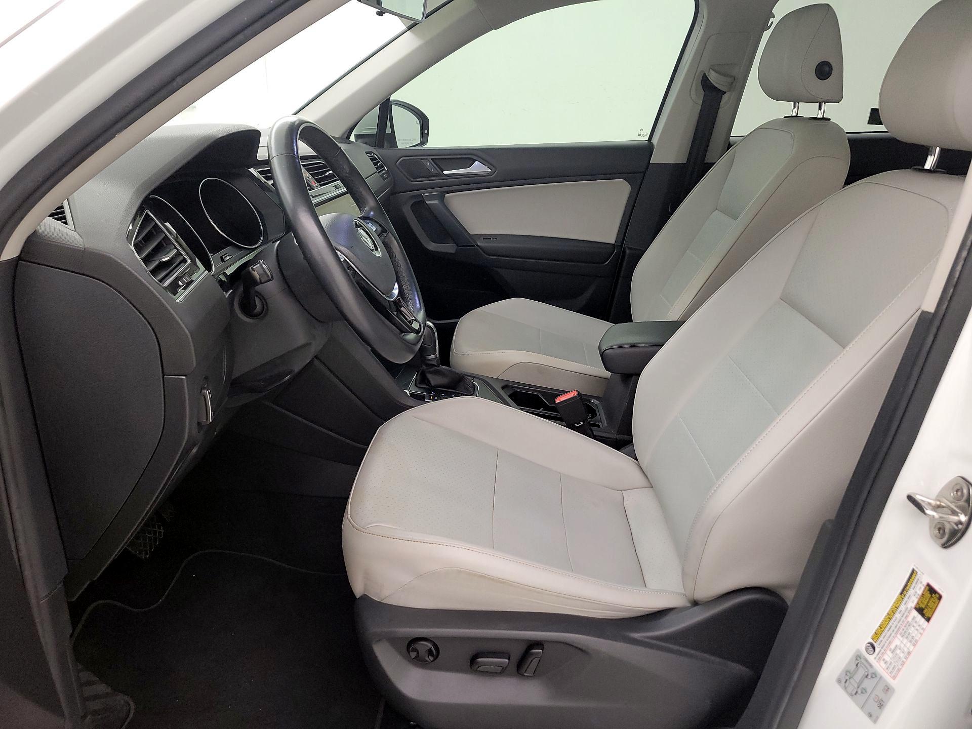 Thumbnail: 2019 Volkswagen Tiguan - 11