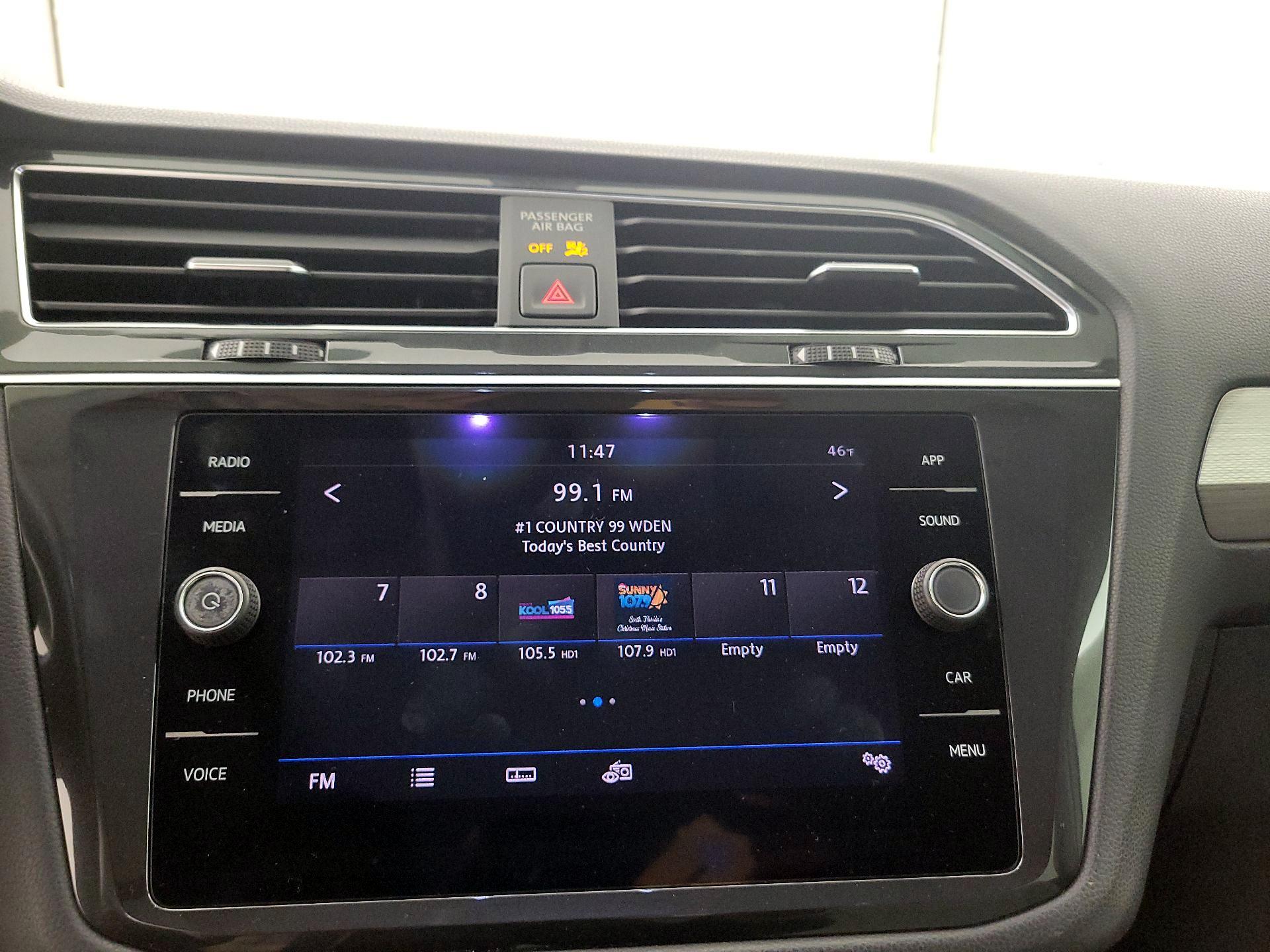 Thumbnail: 2019 Volkswagen Tiguan - 15