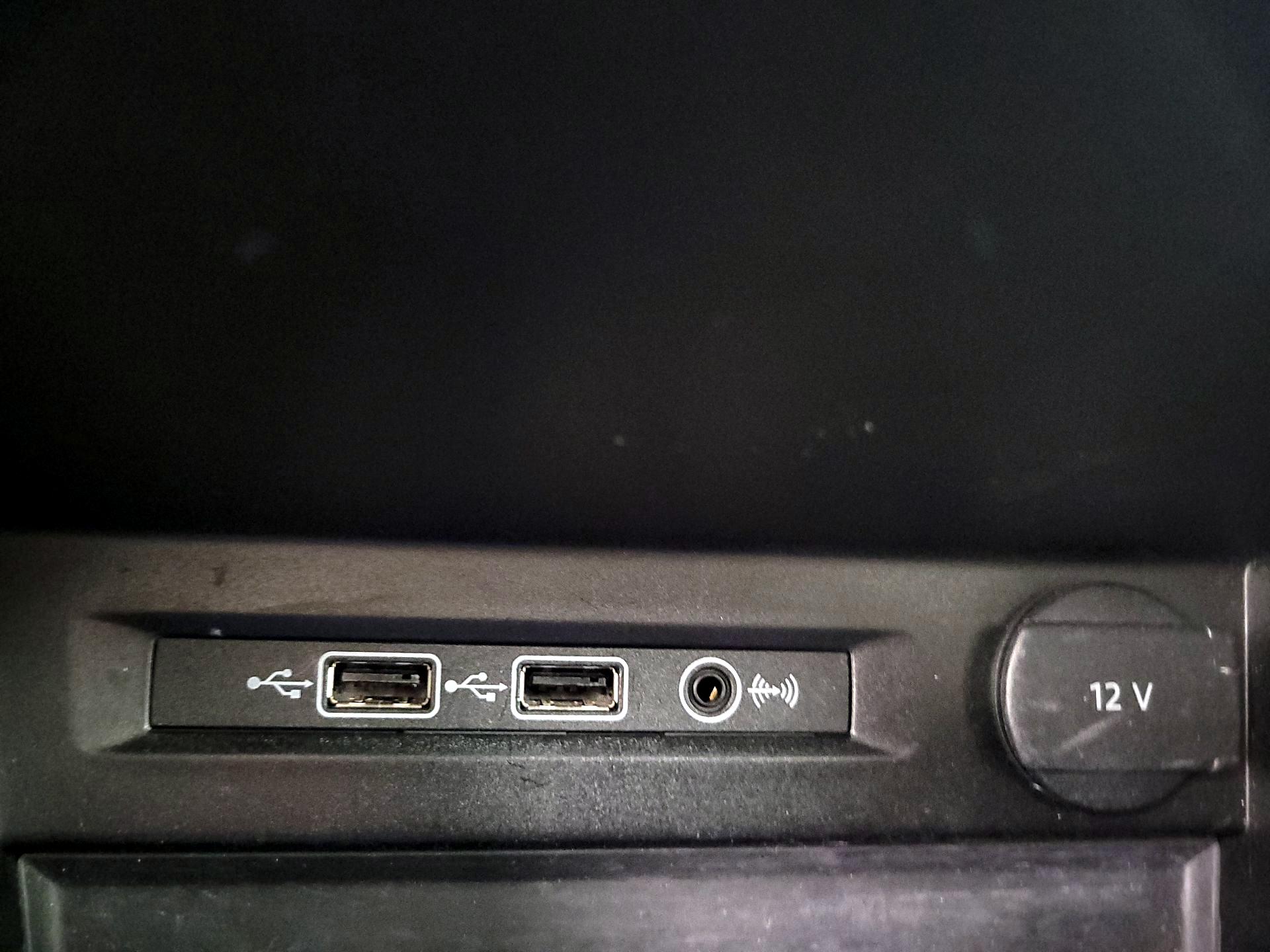 Thumbnail: 2019 Volkswagen Tiguan - 18