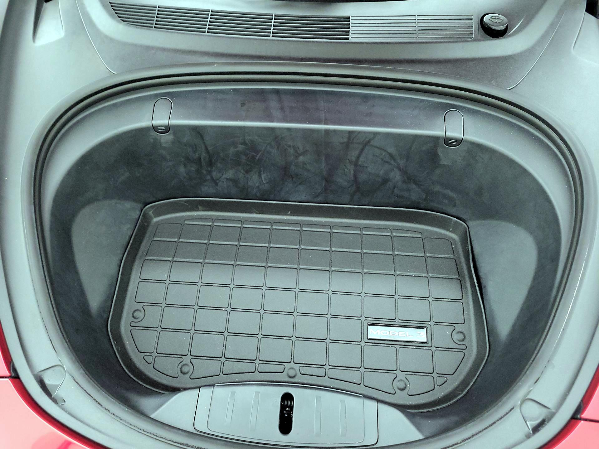 Thumbnail: 2019 Tesla Model 3 - 20