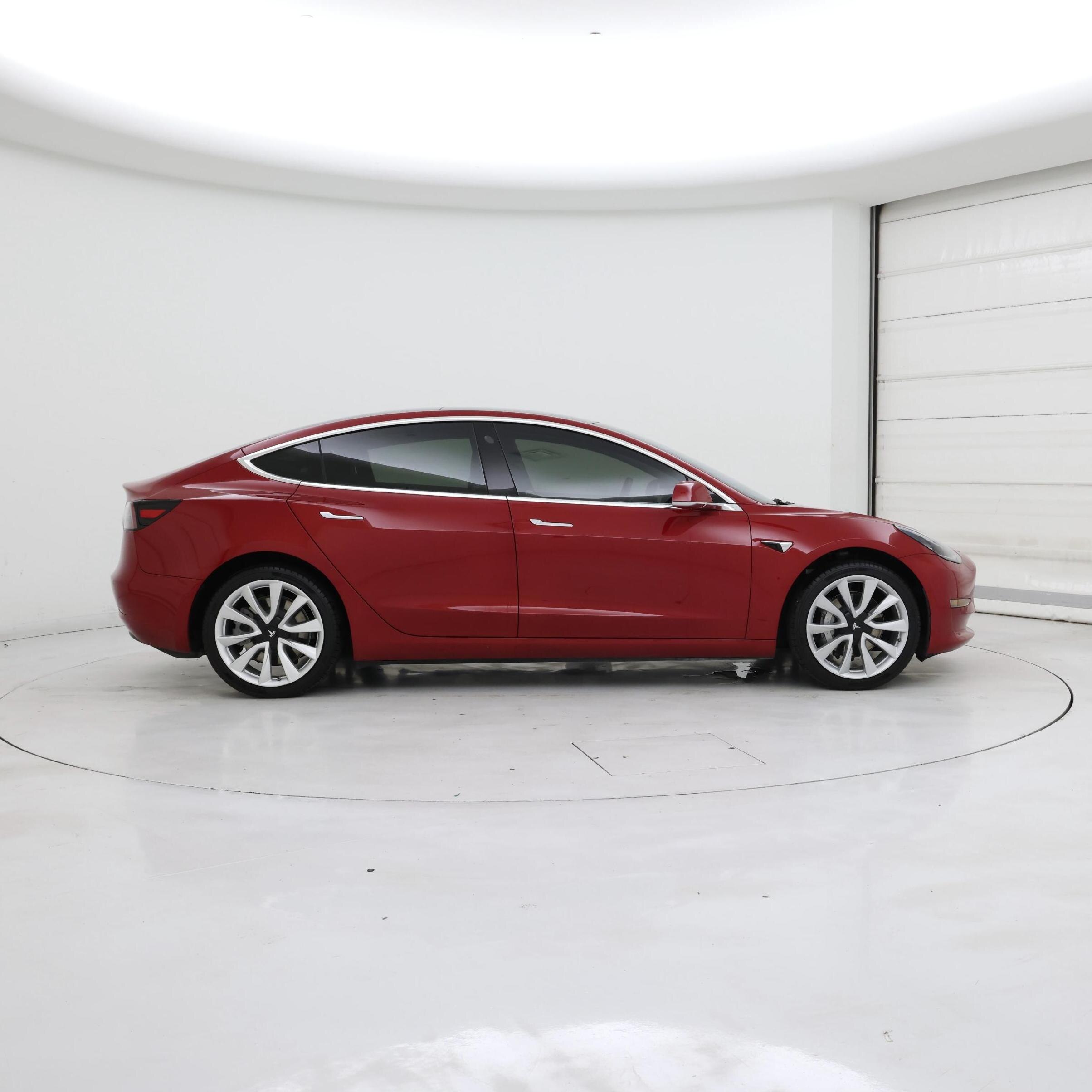 Thumbnail: 2019 Tesla Model 3 - 7