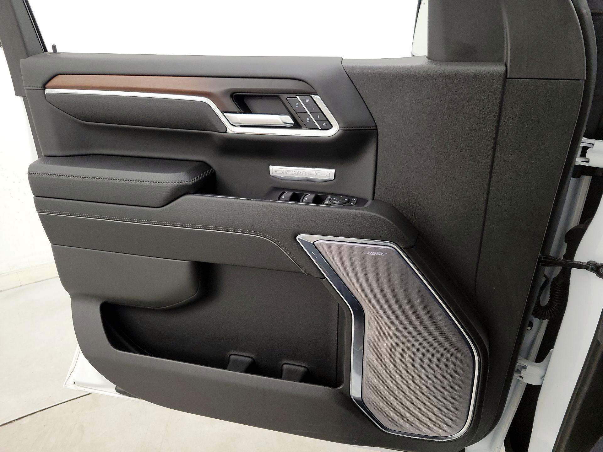 Thumbnail: 2024 GMC Sierra 1500 - 12