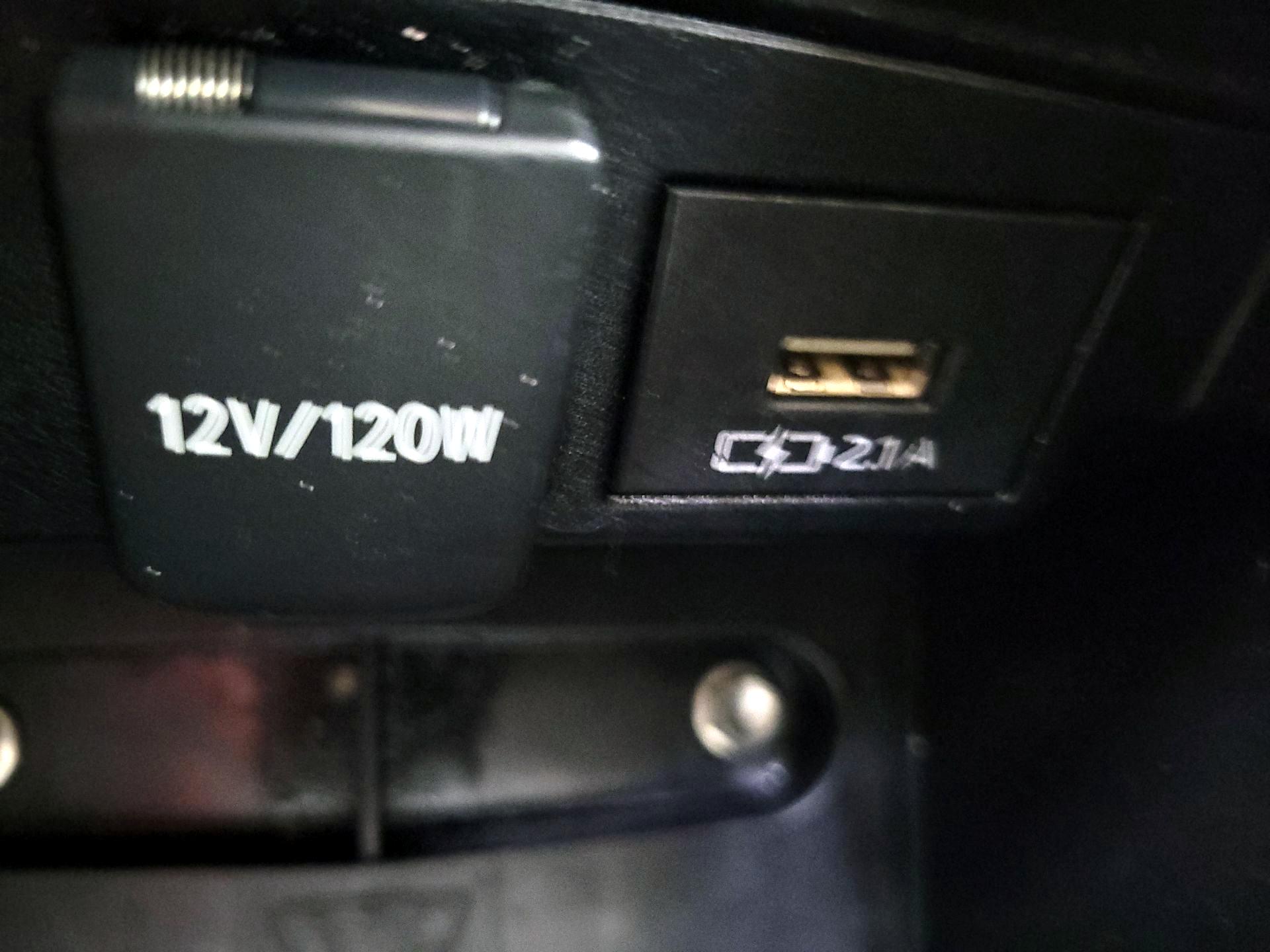 Thumbnail: 2021 Toyota Corolla - 18